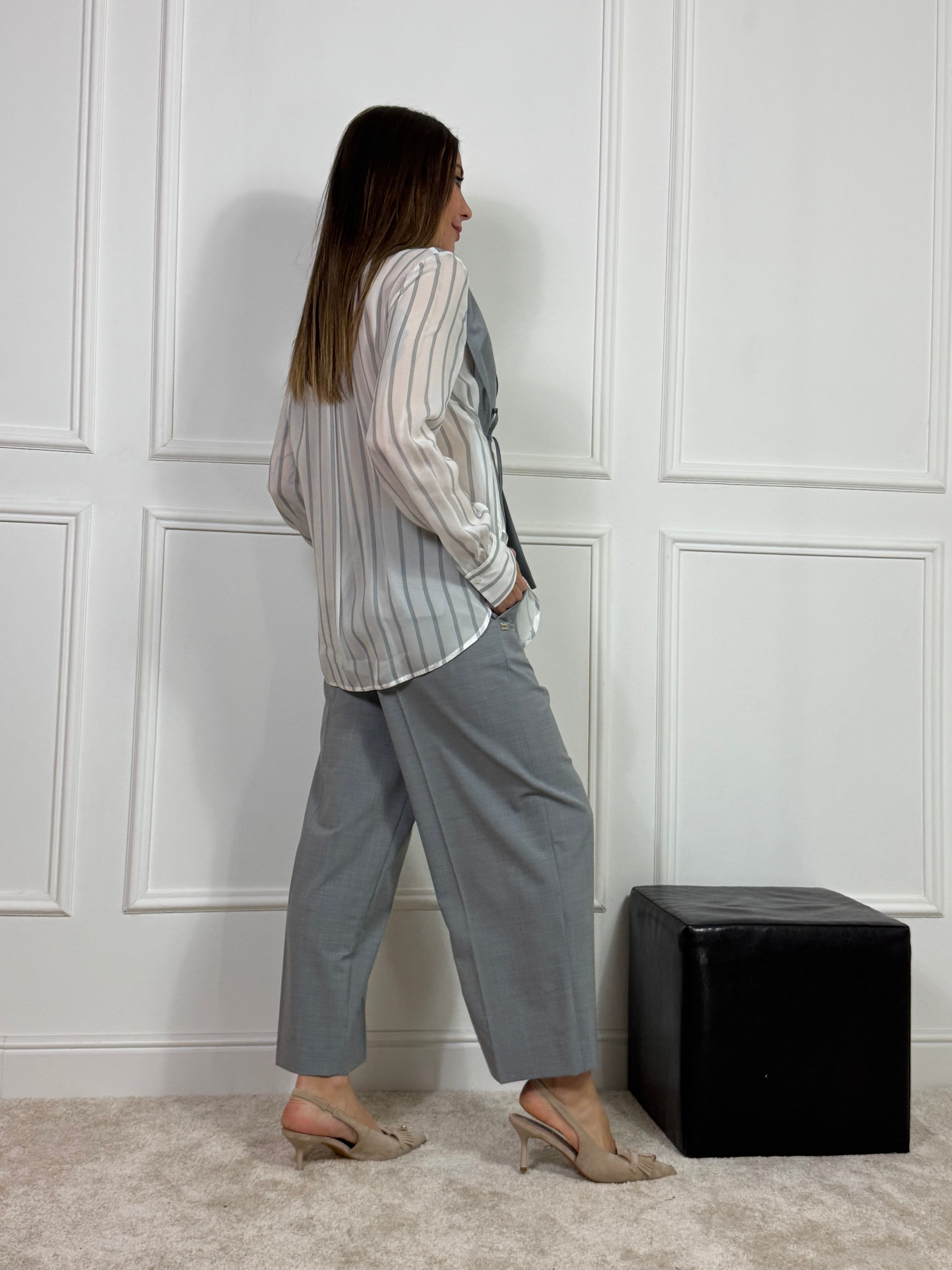 Pantalone ovetto cropped con patte Manila Grace - modello BRENDA
