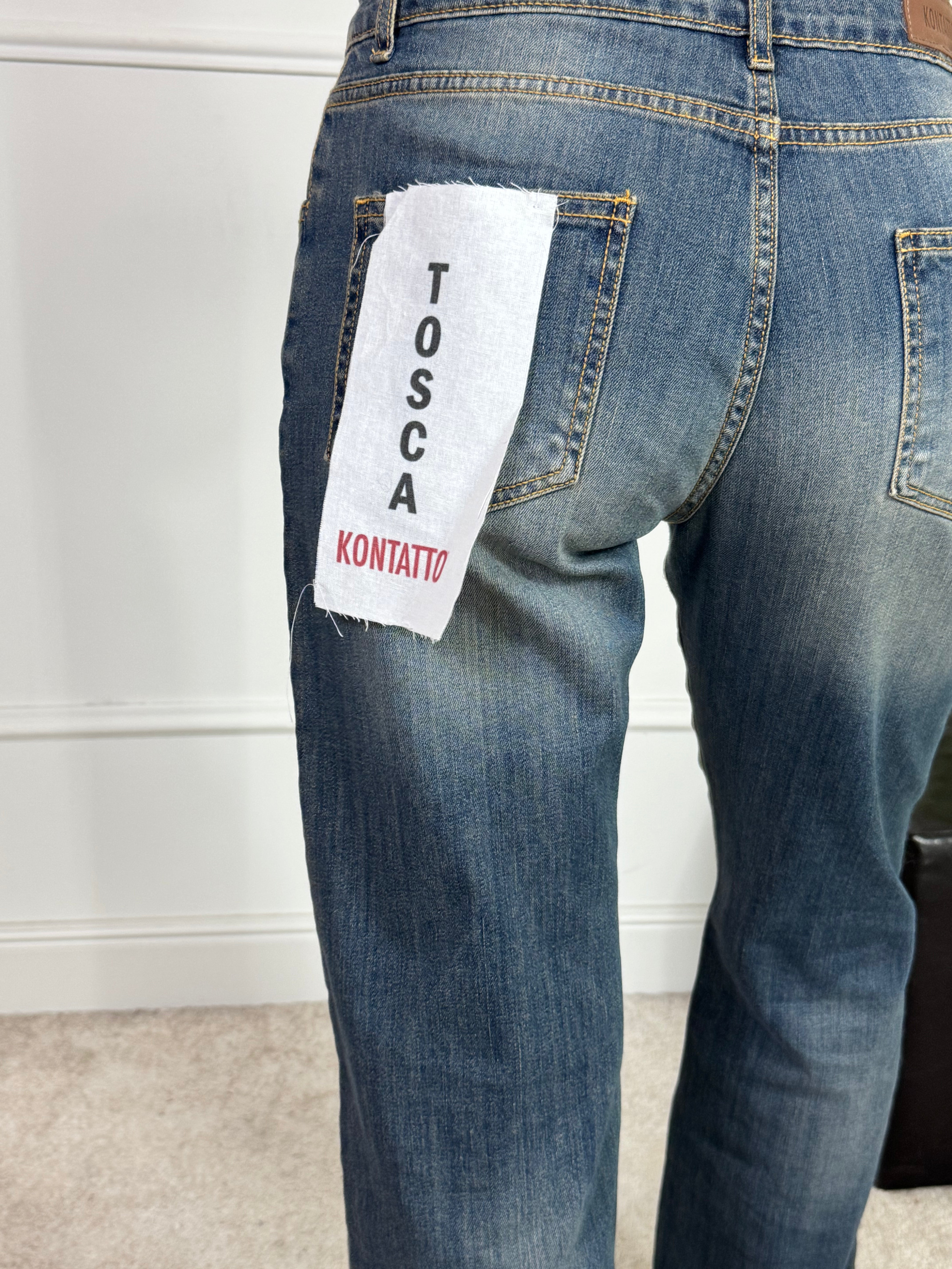 Jeans Kontatto TOSCA VITA BASSA STRAIGHT - lavaggio STONE SABBIATO