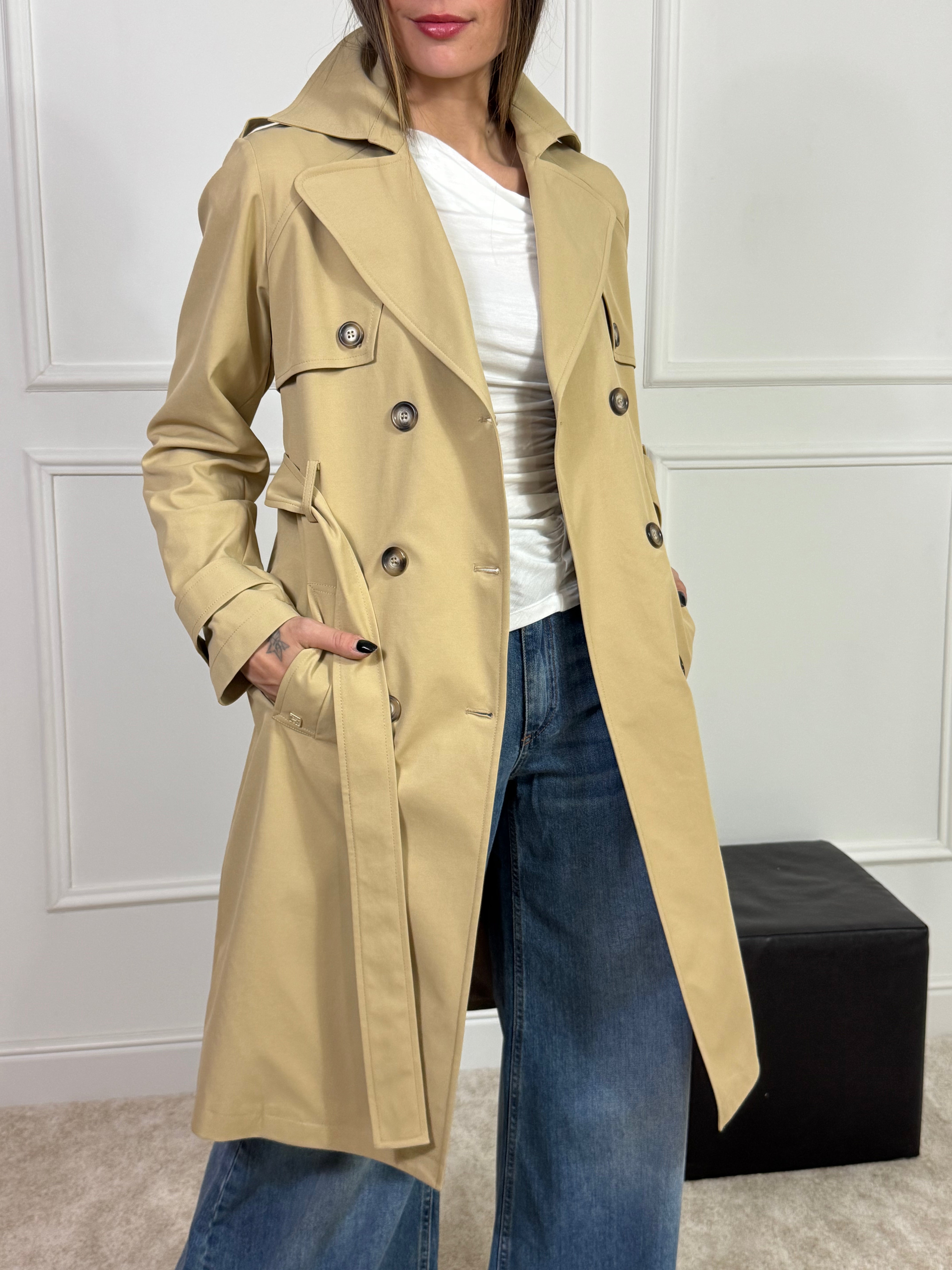 Trench Manila Grace
