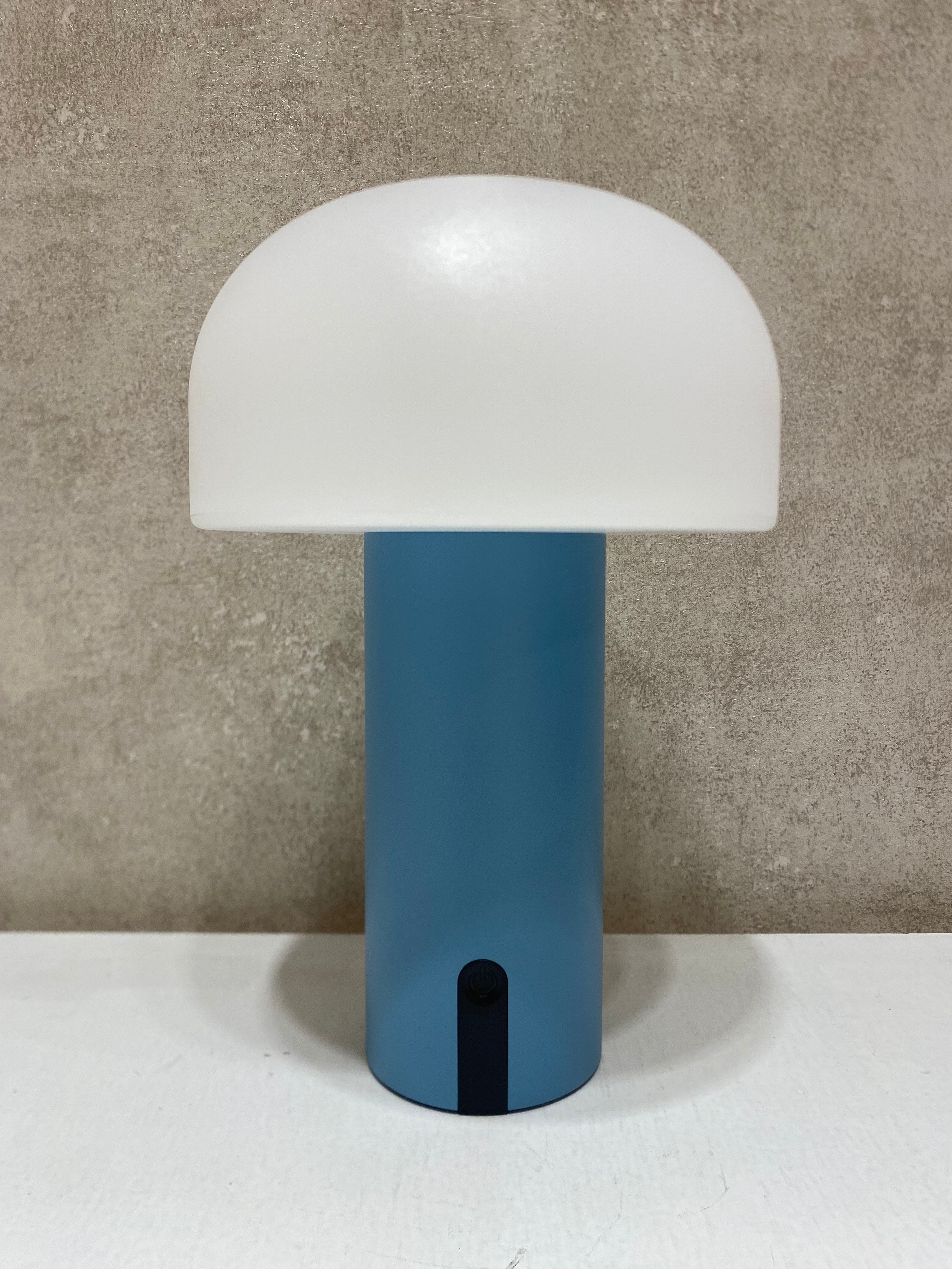 Lampada da tavolo Kiran