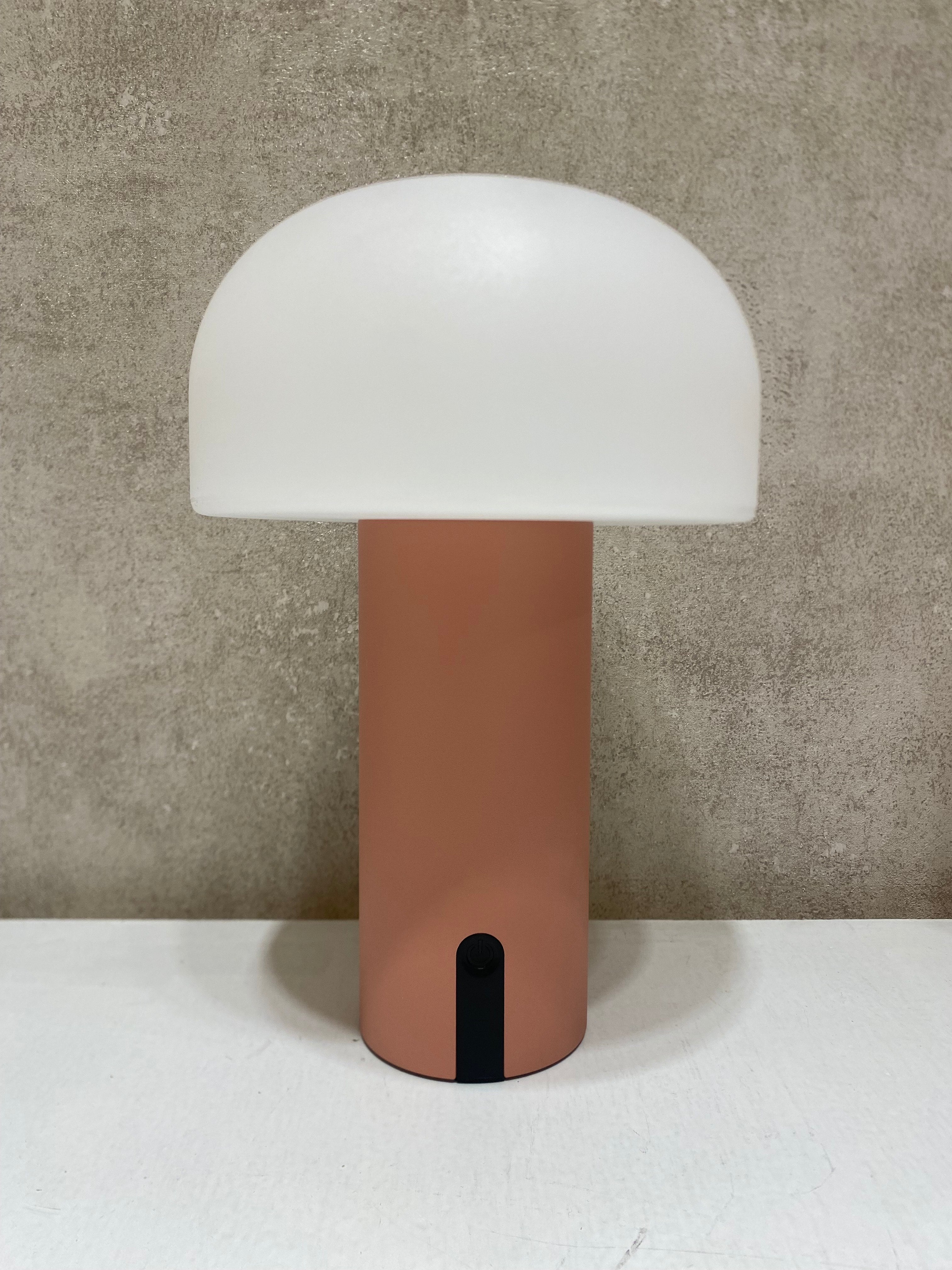 Lampada da tavolo Kiran