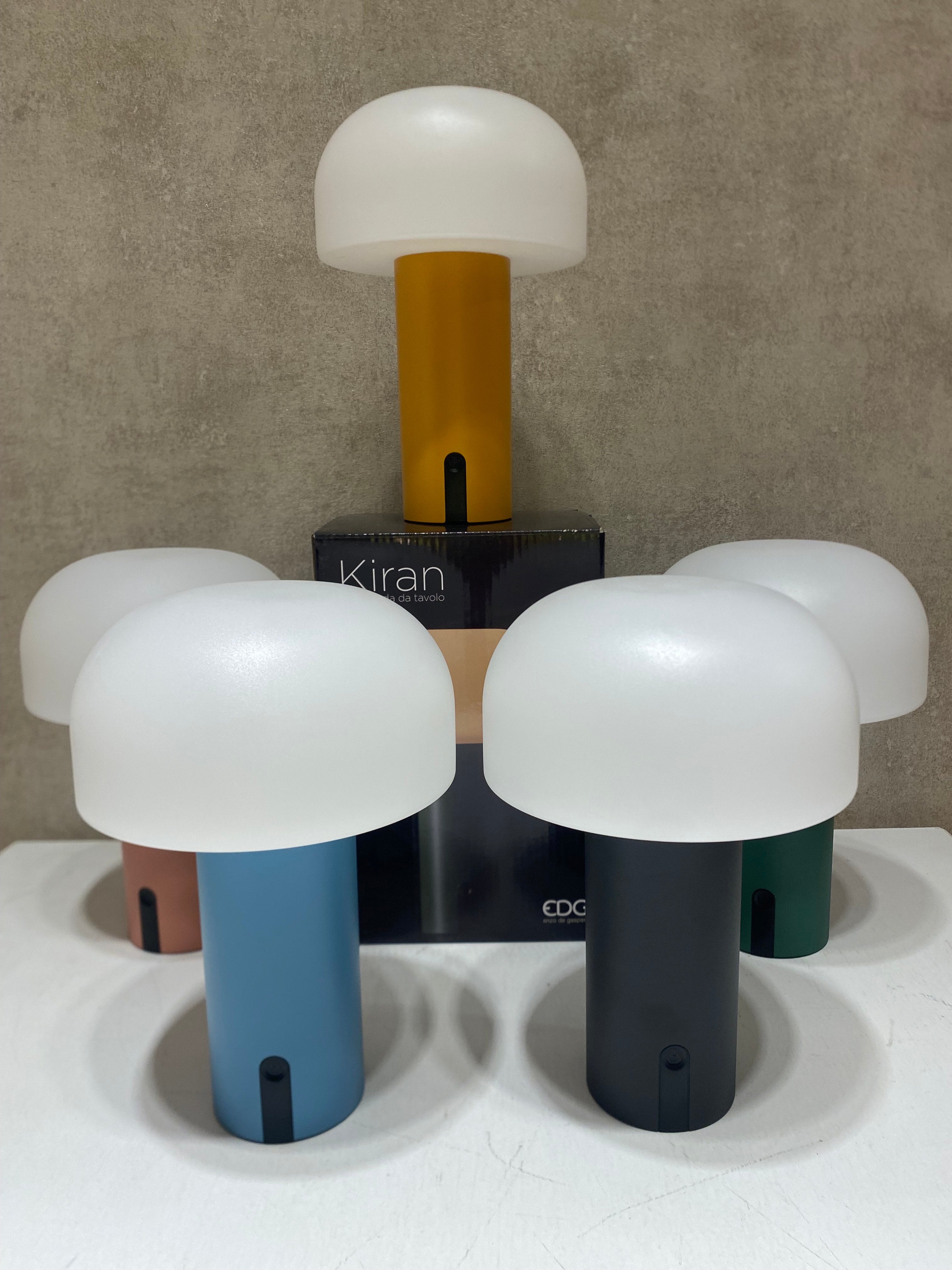 Lampada da tavolo Kiran