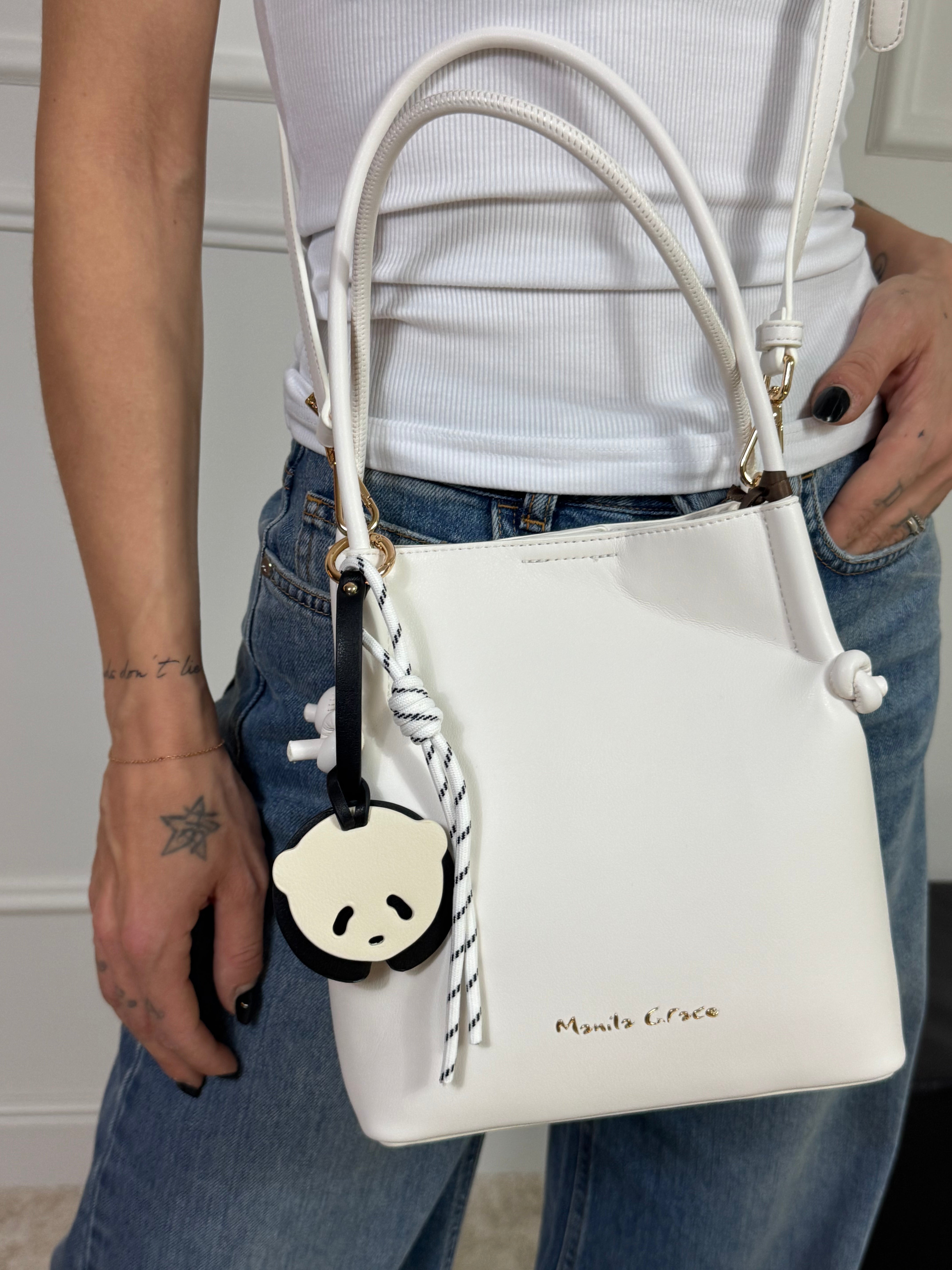 Borsa Manila Grace TOTE BAG PICCOLA ECOPELLE LISCIA CHARM PANDA - ART. B806EU