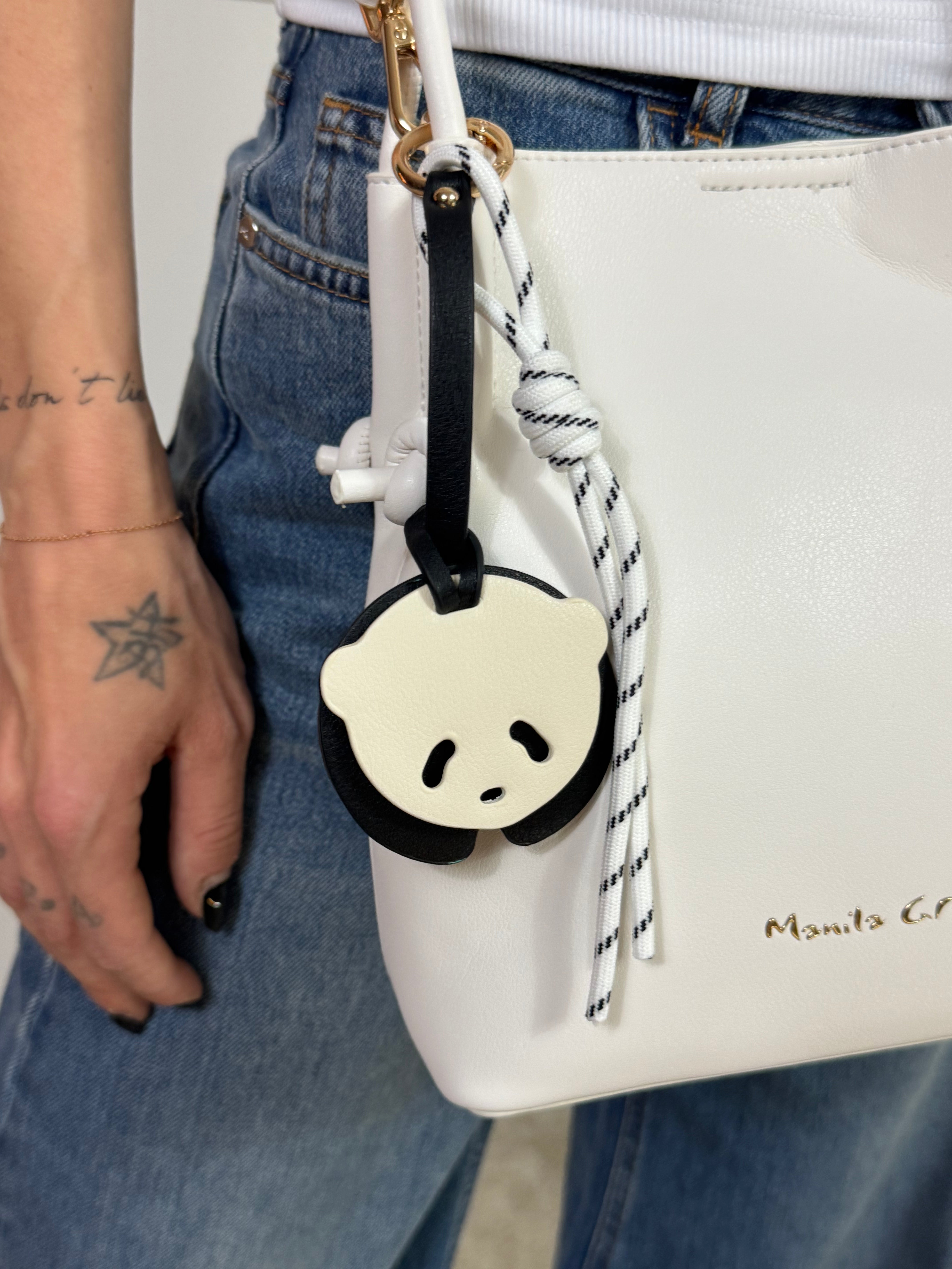 Borsa Manila Grace TOTE BAG PICCOLA ECOPELLE LISCIA CHARM PANDA - ART. B806EU