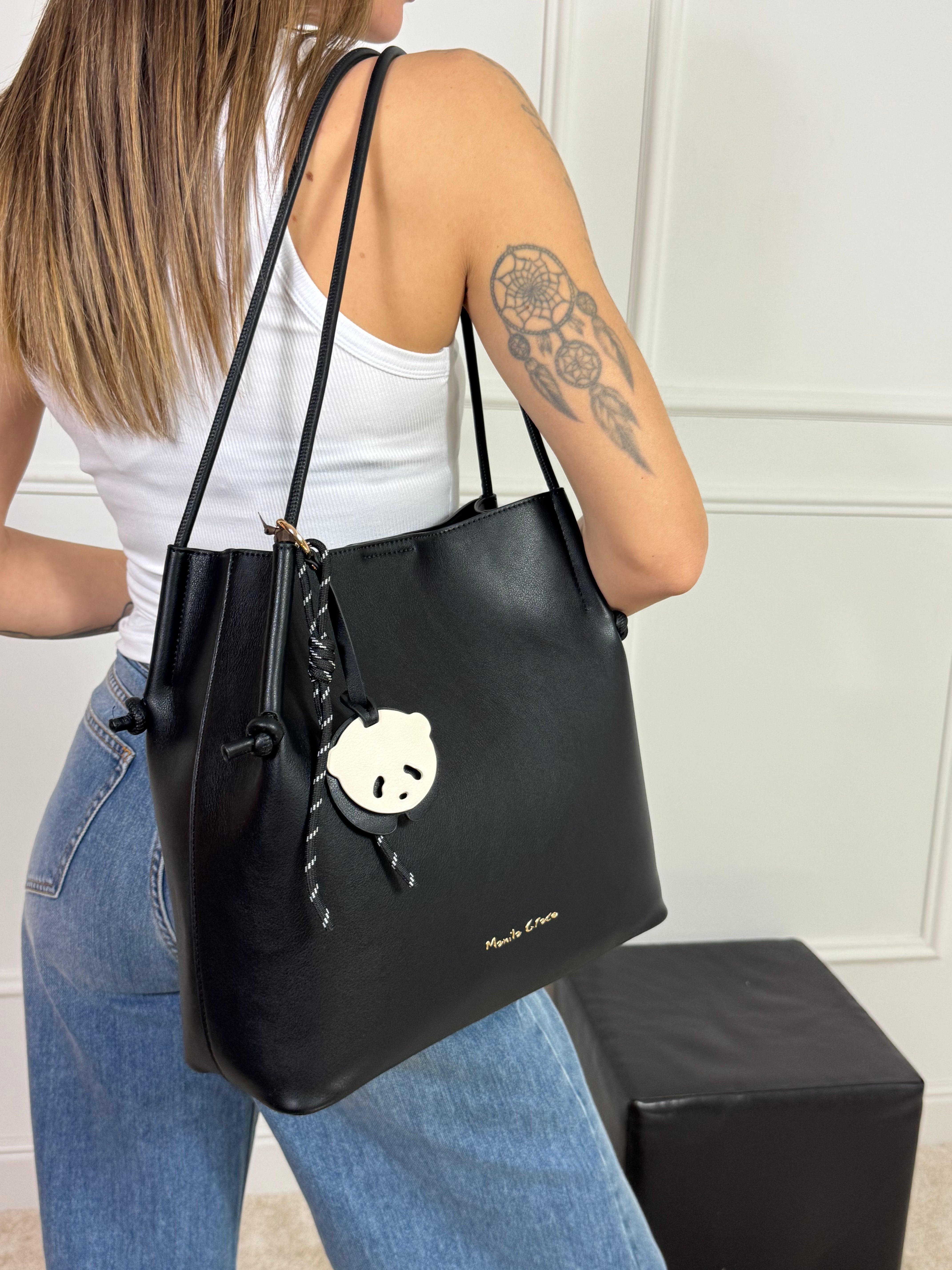 Borsa Manila Grace TOTE BAG ECOPELLE LISCIA CHARM PANDA - ART. B805EU