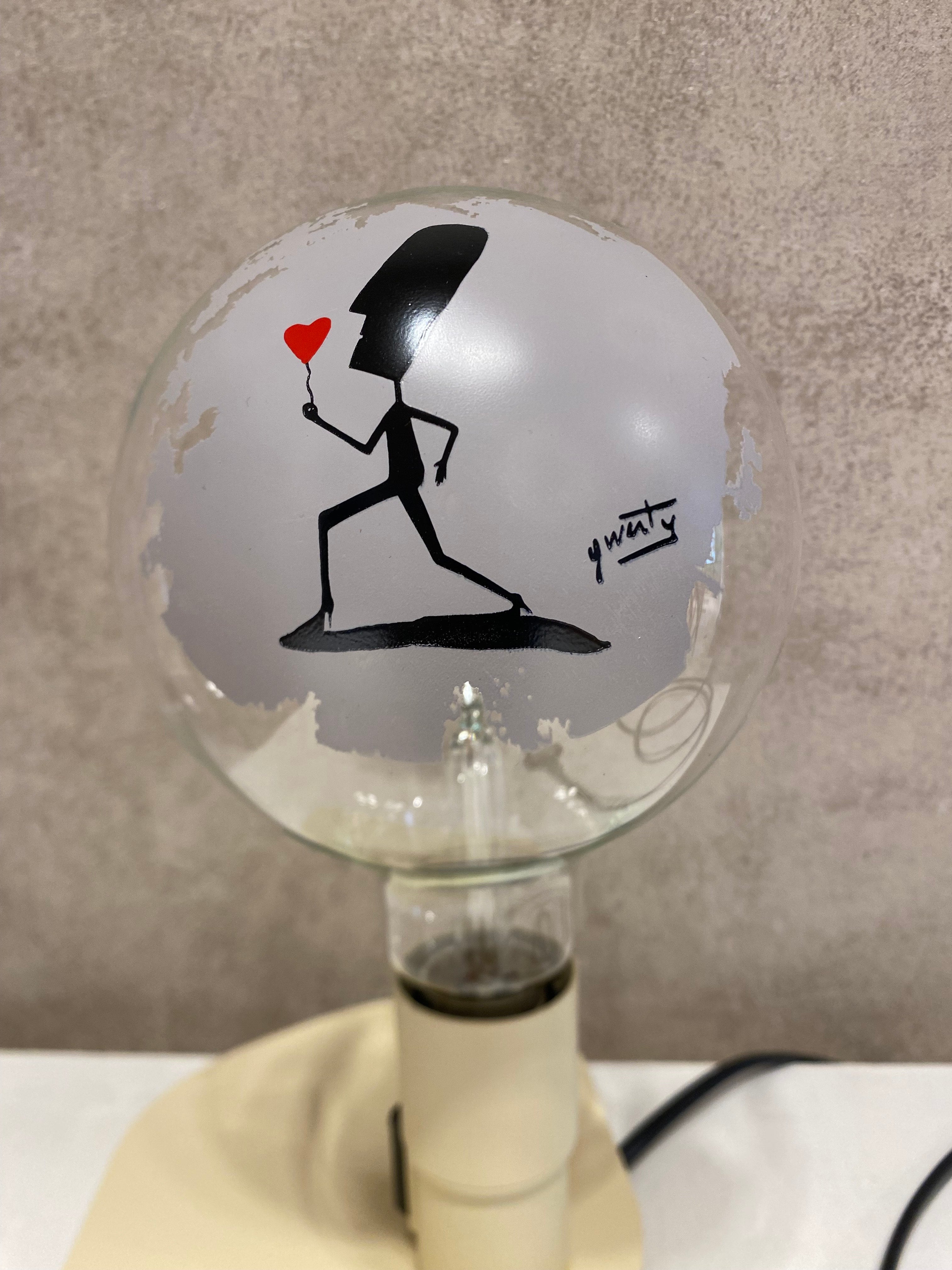 Lampada MAKIA