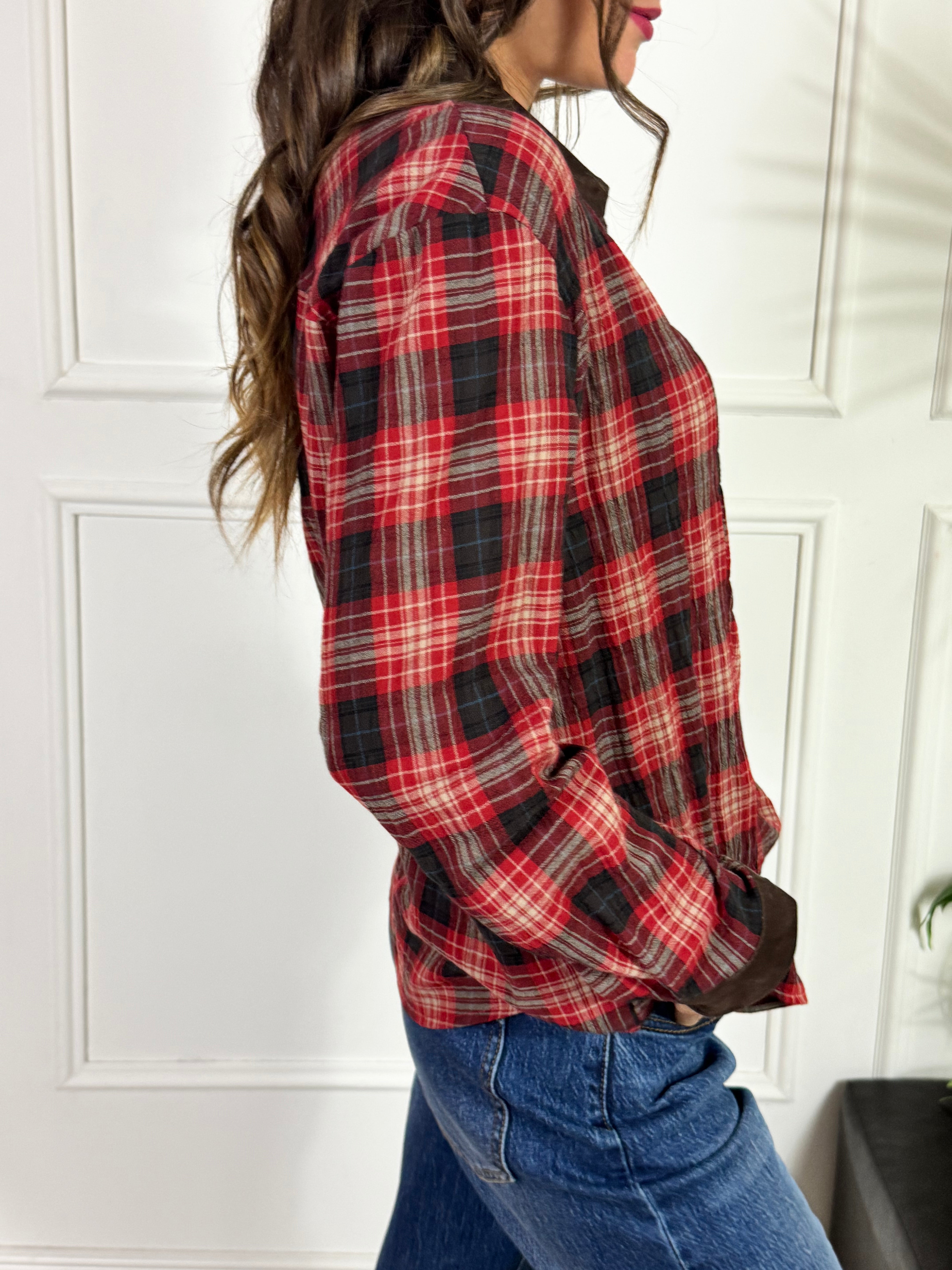Camicia scozzese rosso Victoria ILMH dettagli eco dainetto moro