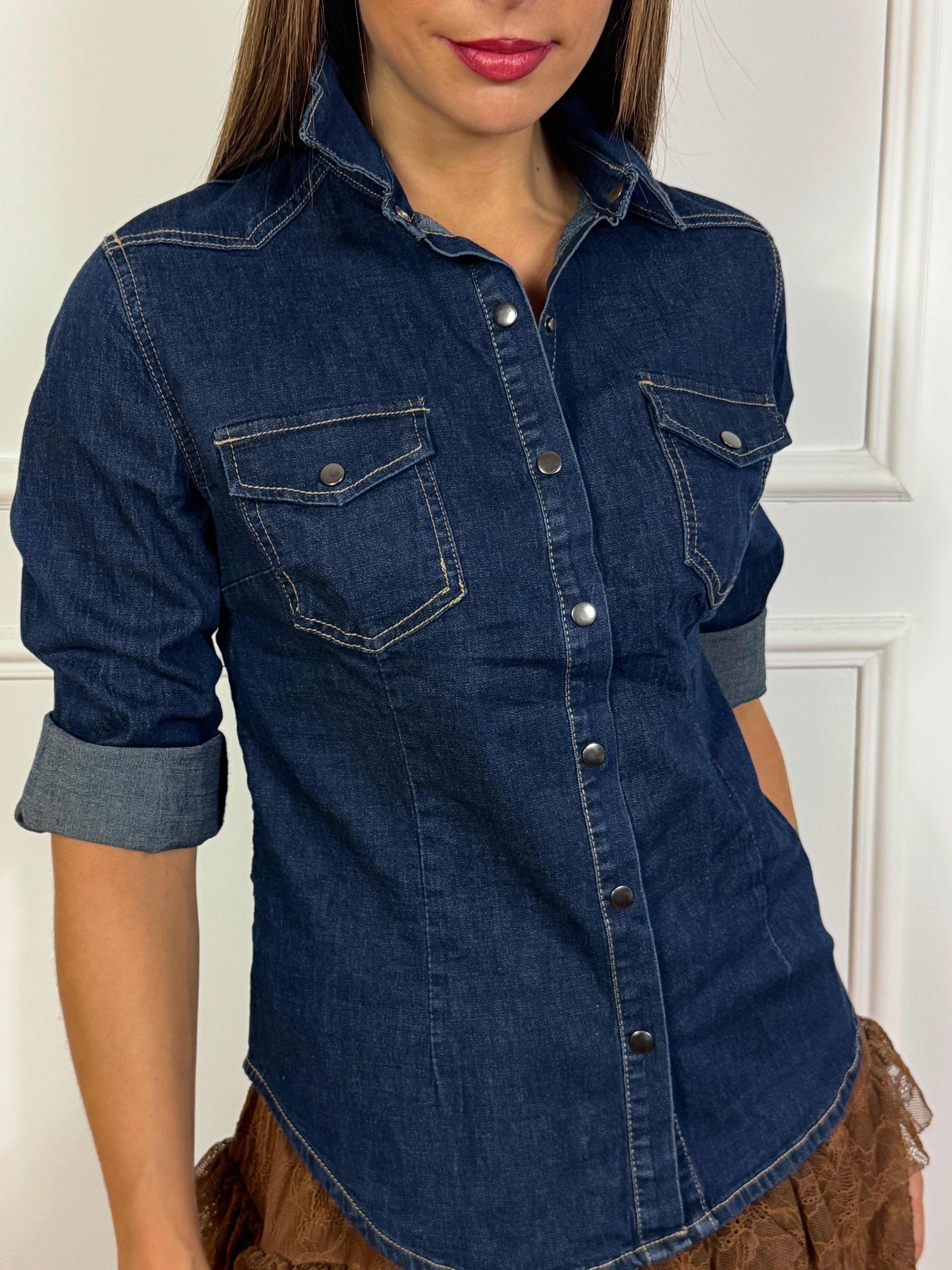 Camicia di jeans elasticizzato Victoria ILMH TASCHINI SEMPLICI