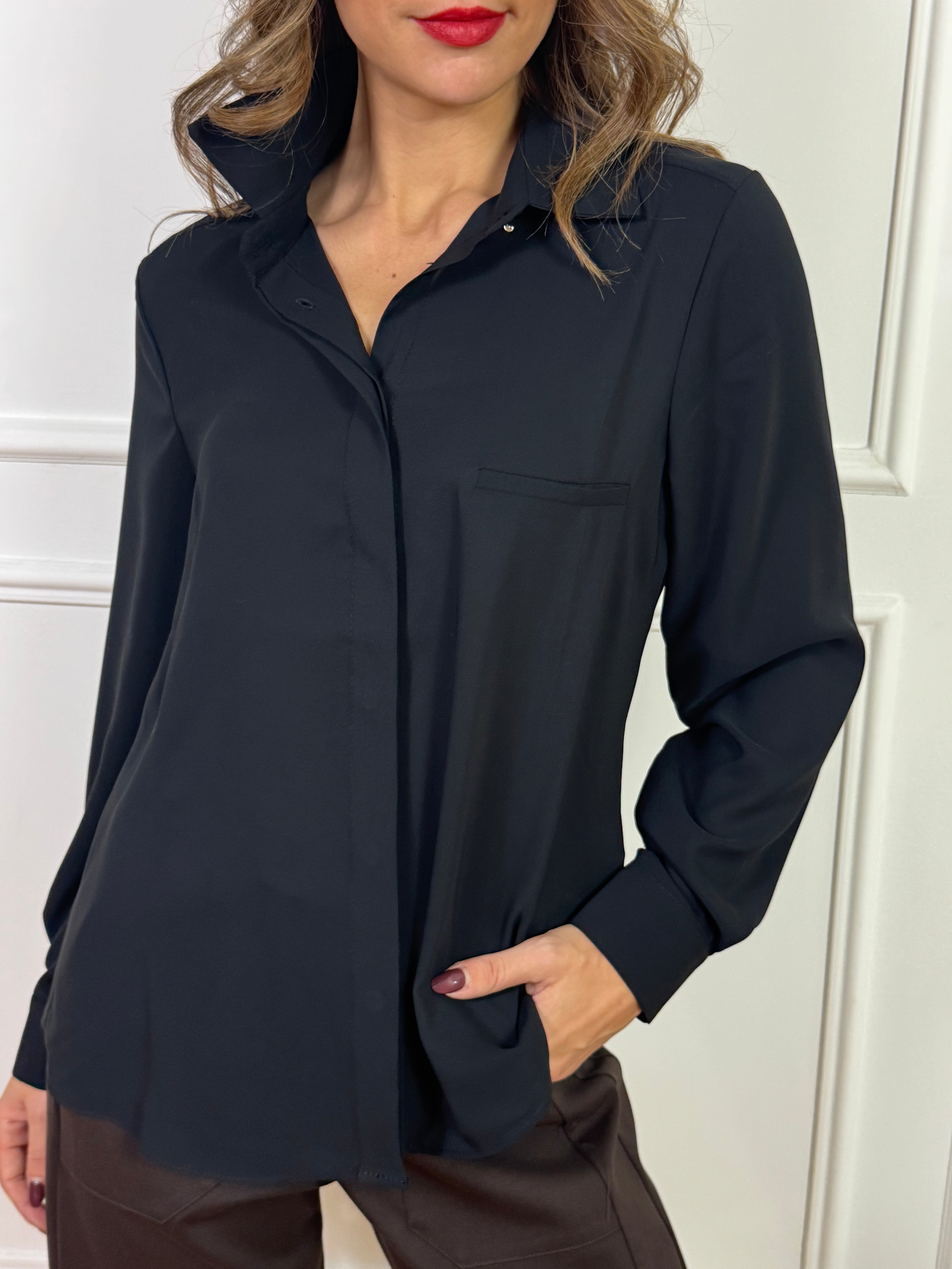 Camicia Susy Mix con COLLETTO E TASCHINO FINTO