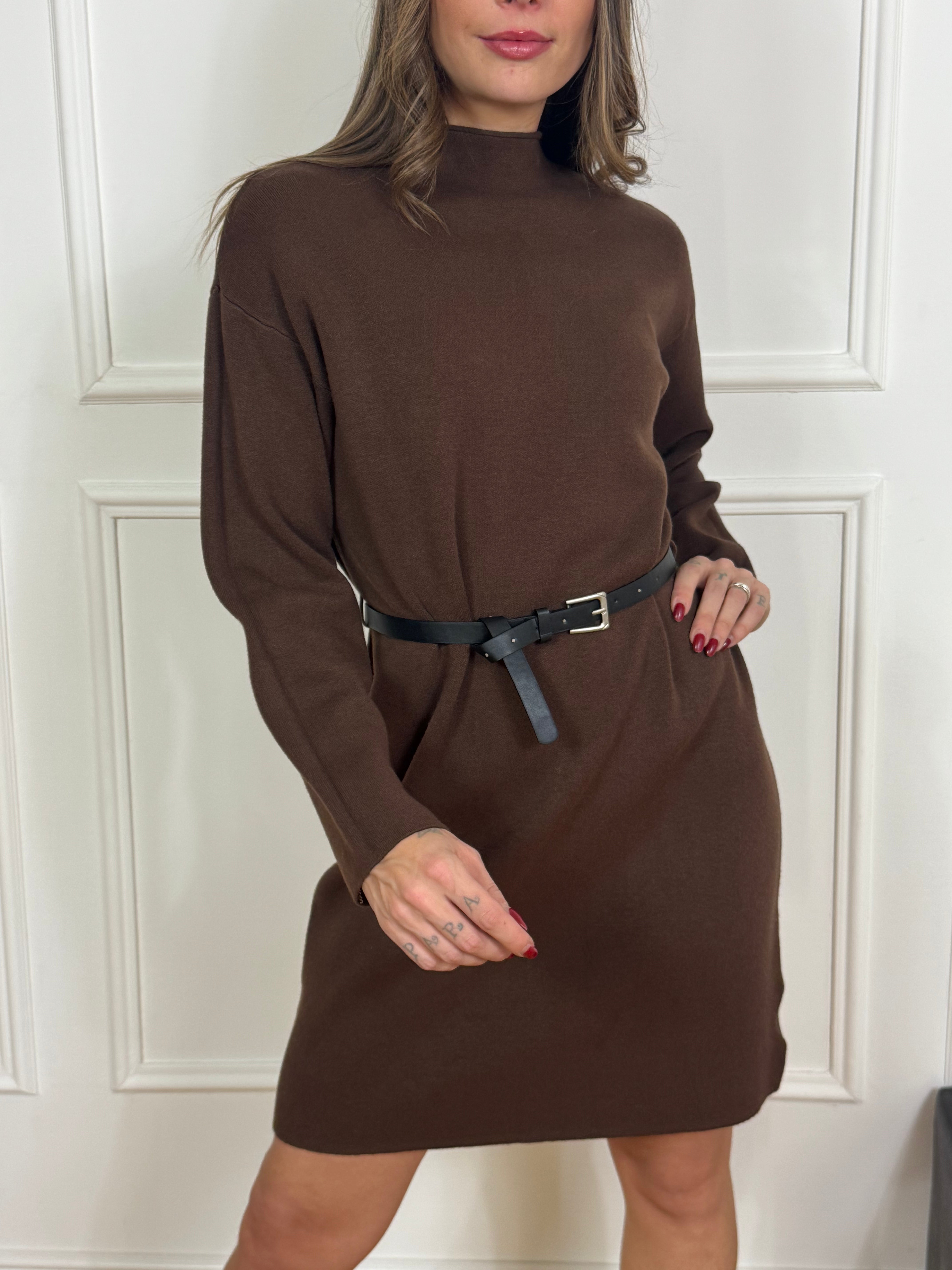 Abito in maglina Kikisix COLLETTO CRATERE CON CINTURA