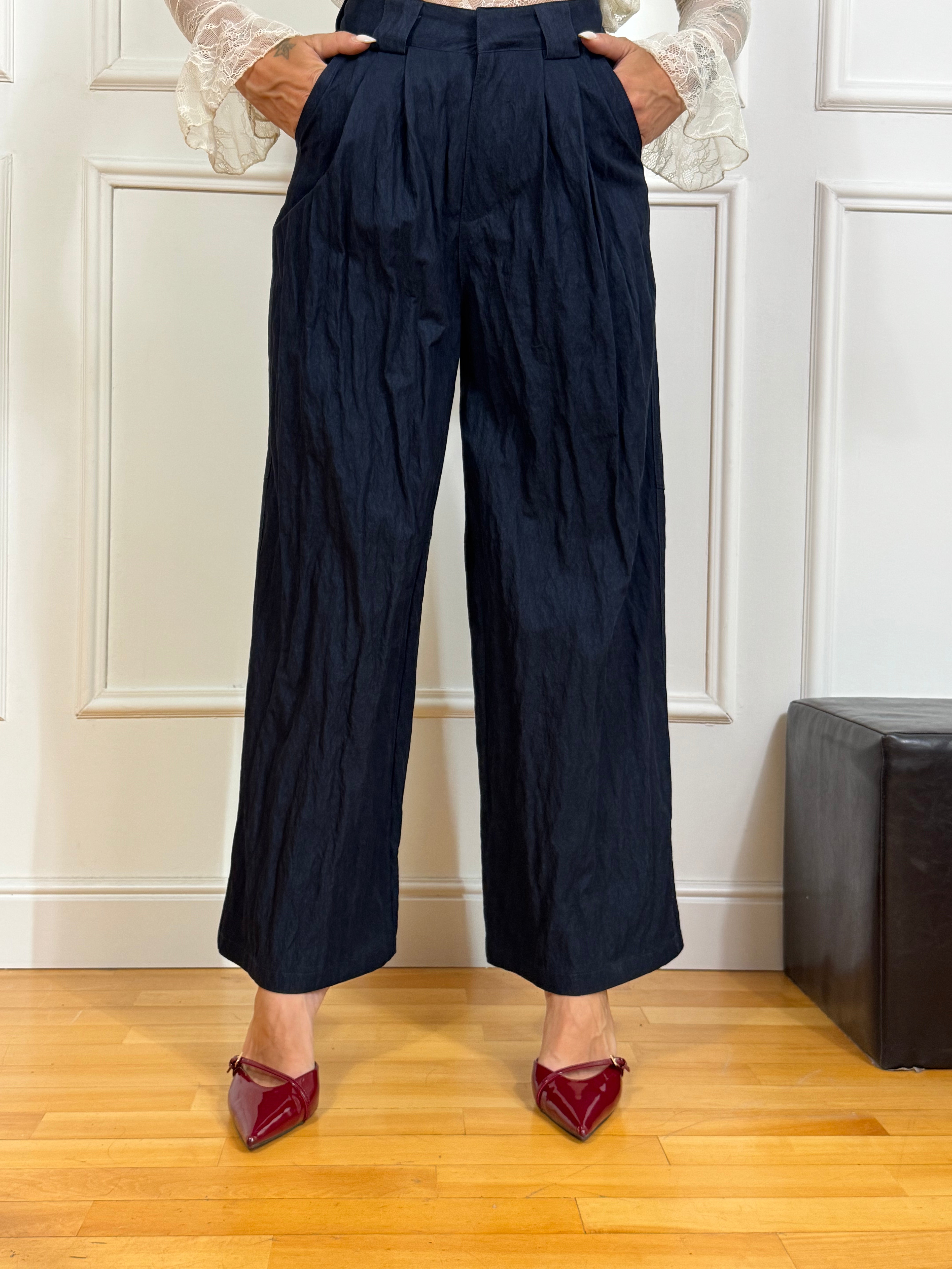 Pantalone ampio effetto stropicciato Victoria ILMH
