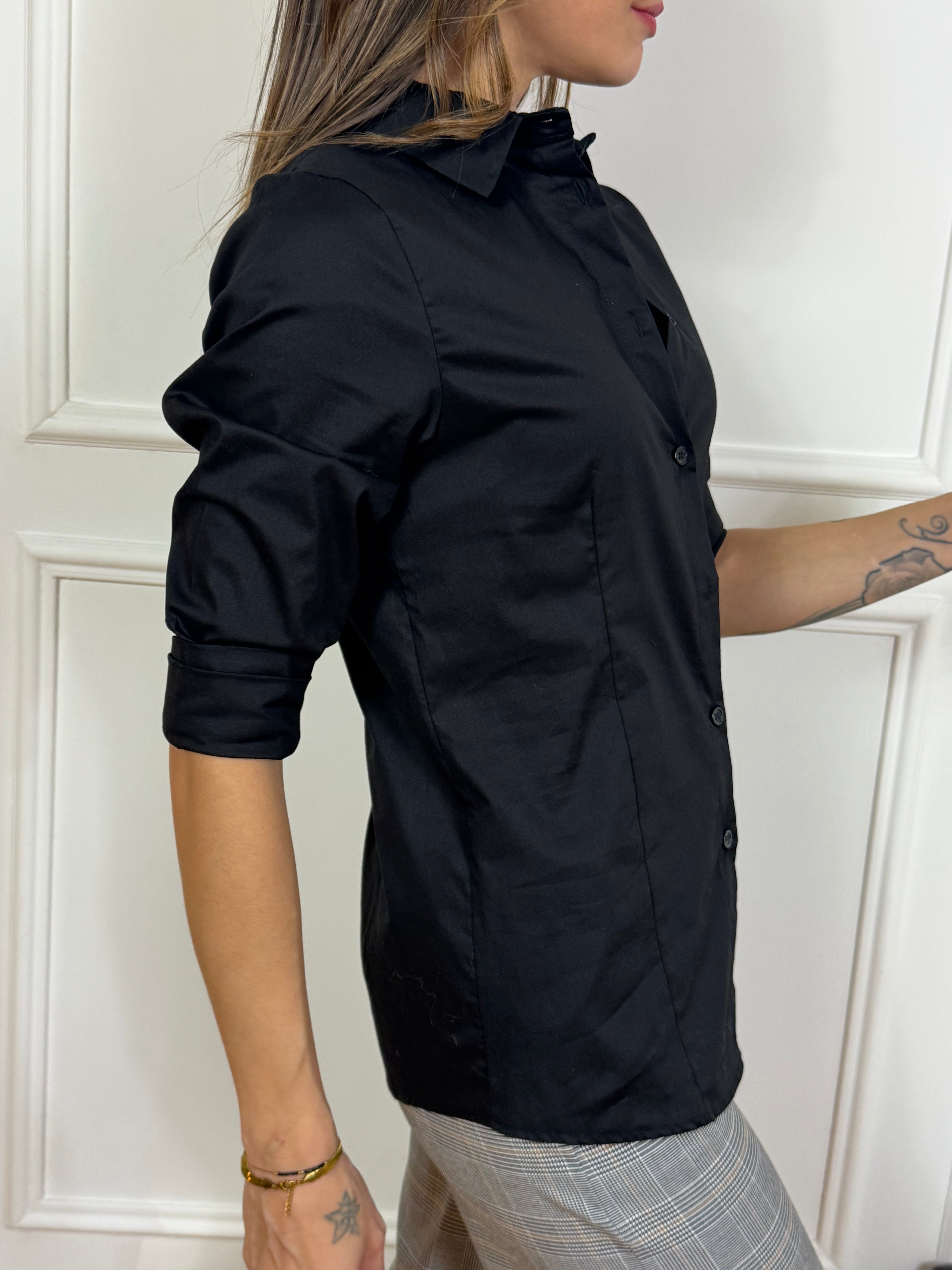 Camicia in cotone elasticizzato Kikisix BASIC SFIANCATA