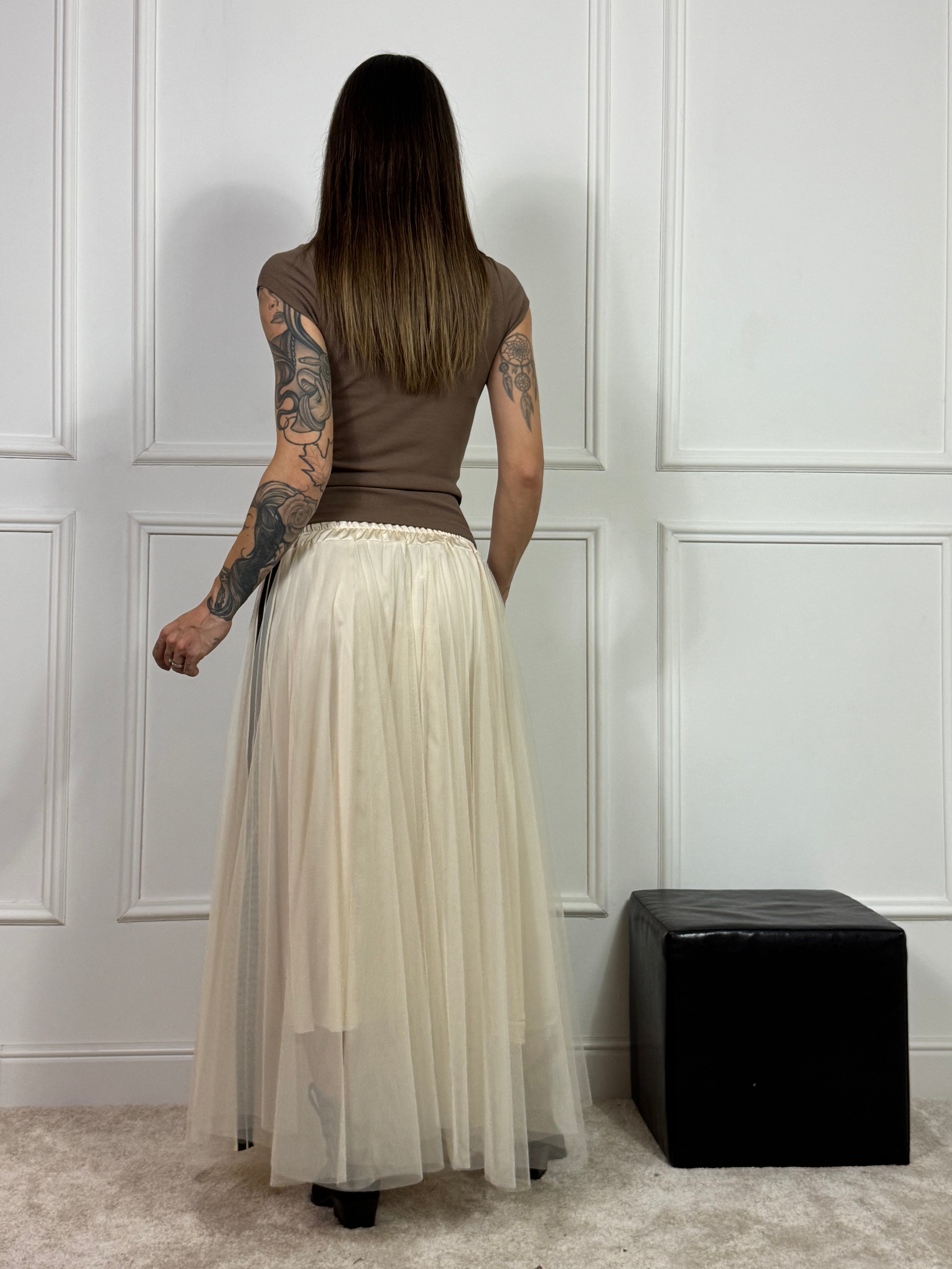 Gonna con tulle e dettagli in raso Susy Mix BANDE LATERALI