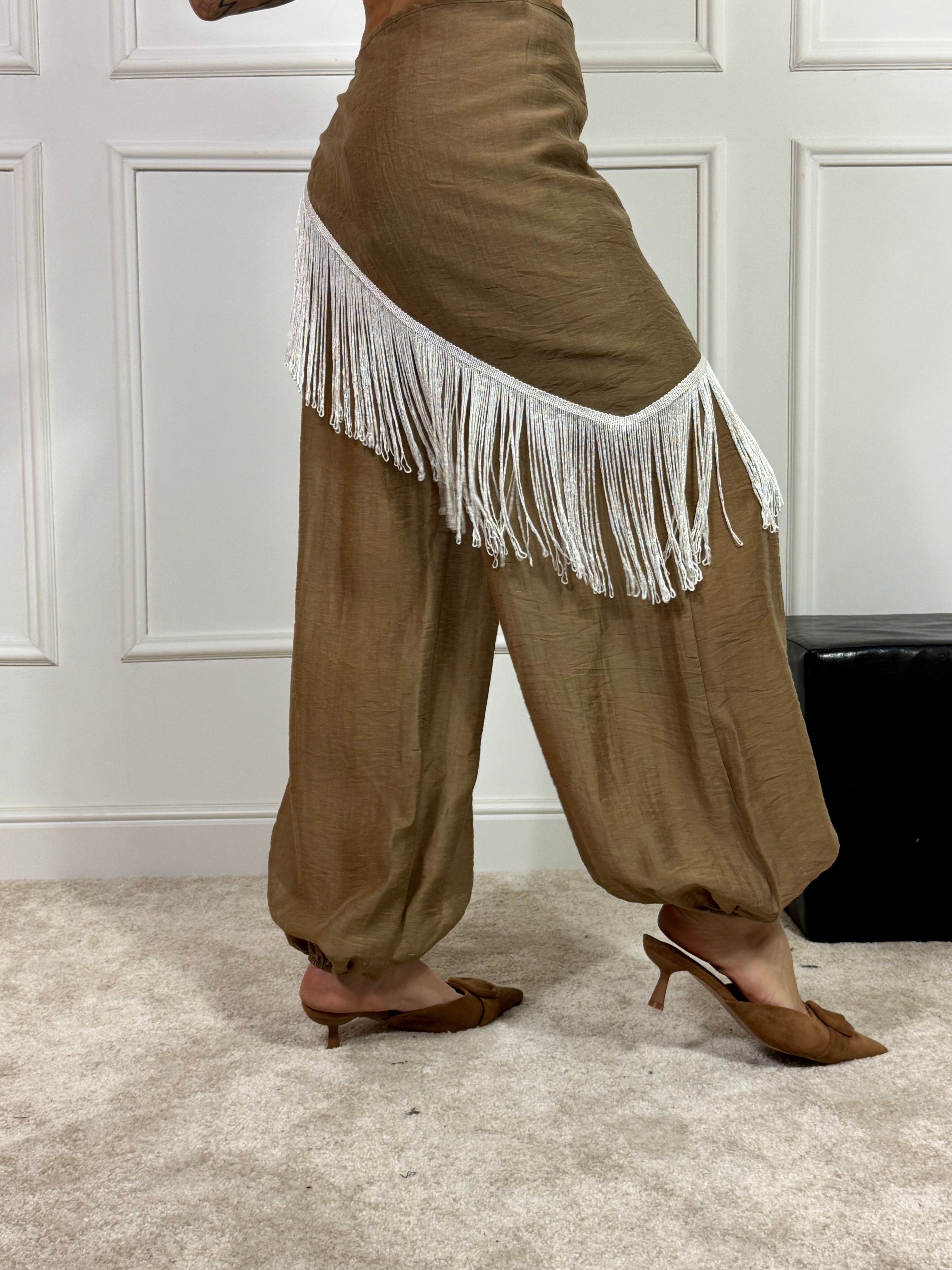Pantalone Susy Mix effetto pareo con frange