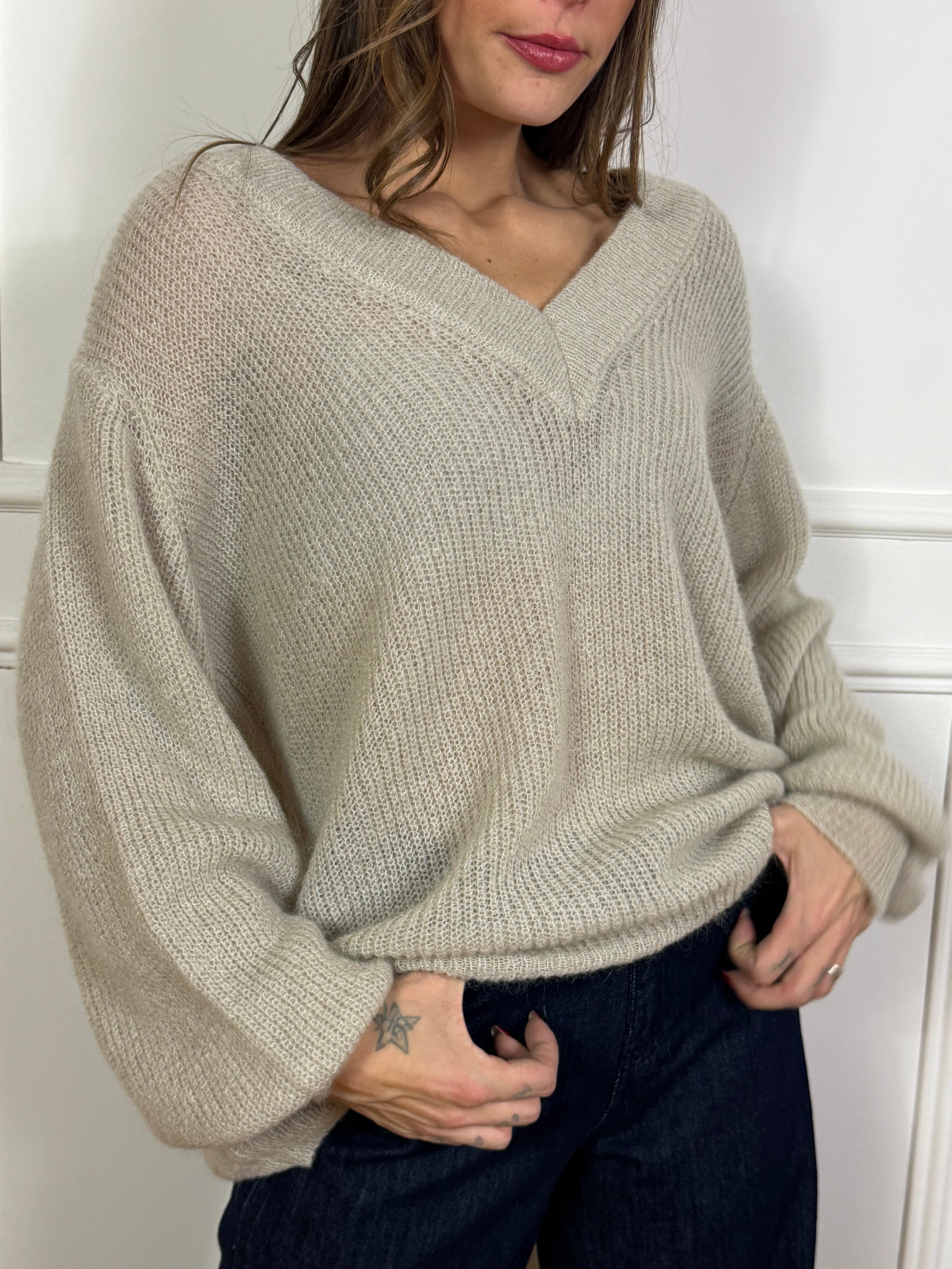 Maglia OVER MISTO MOHAIR Kikisix SCOLLO V manica sbuffo