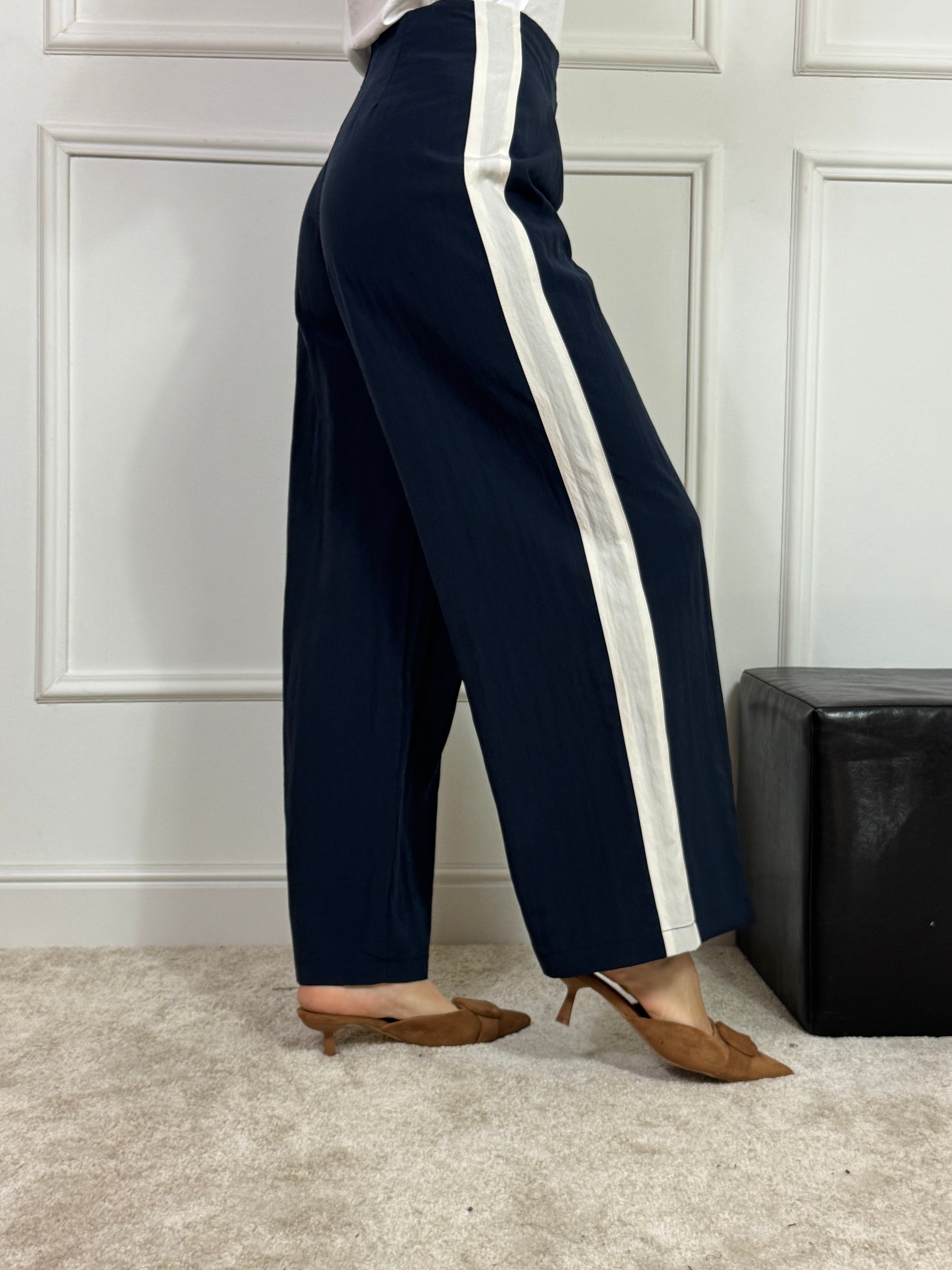 Pantalone leggero in misto lyocell Kikisix cropped bicolore