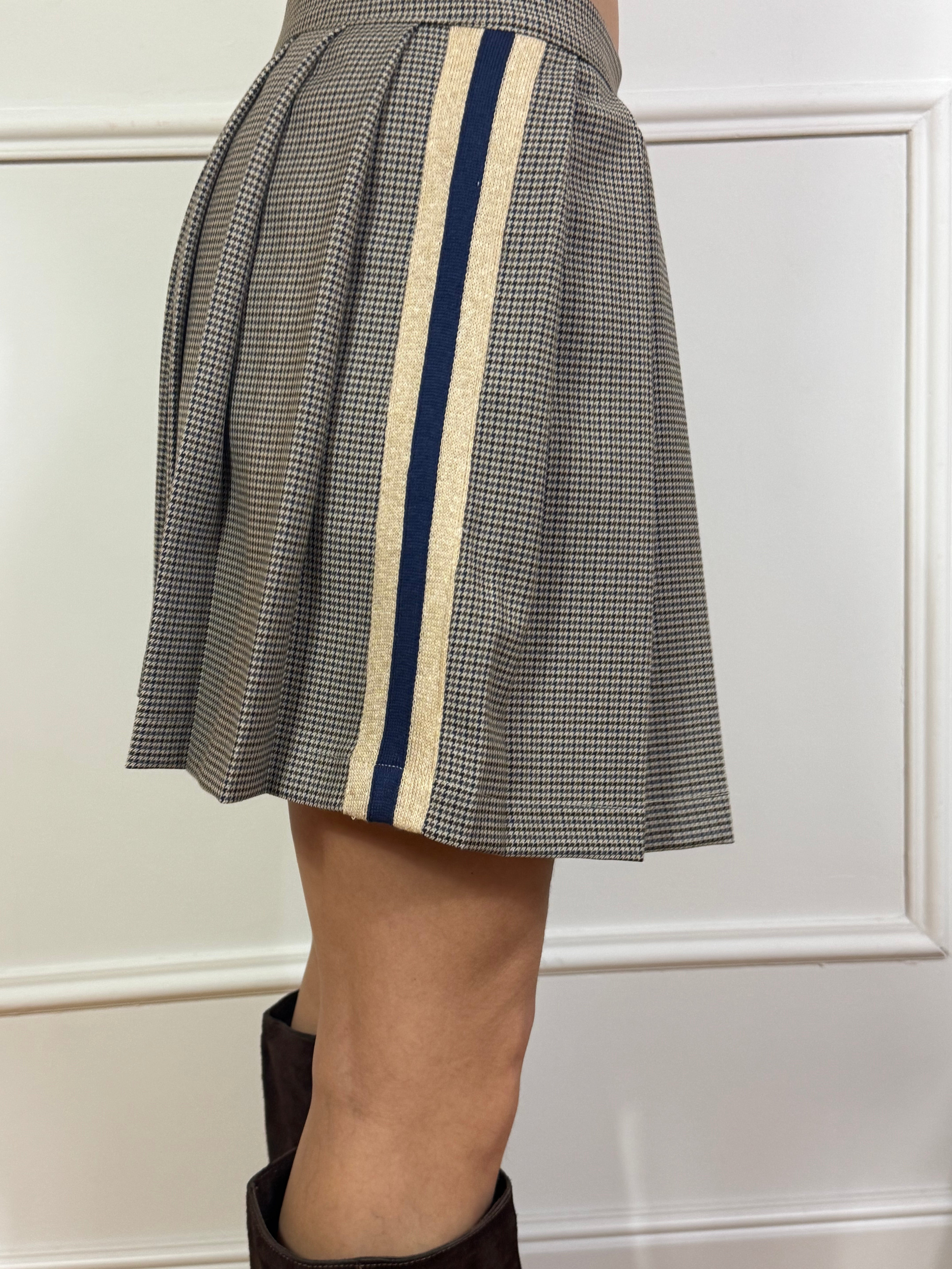 Gonna con pieghe Susy Mix fantasia micro pied-de-poul e bande laterali