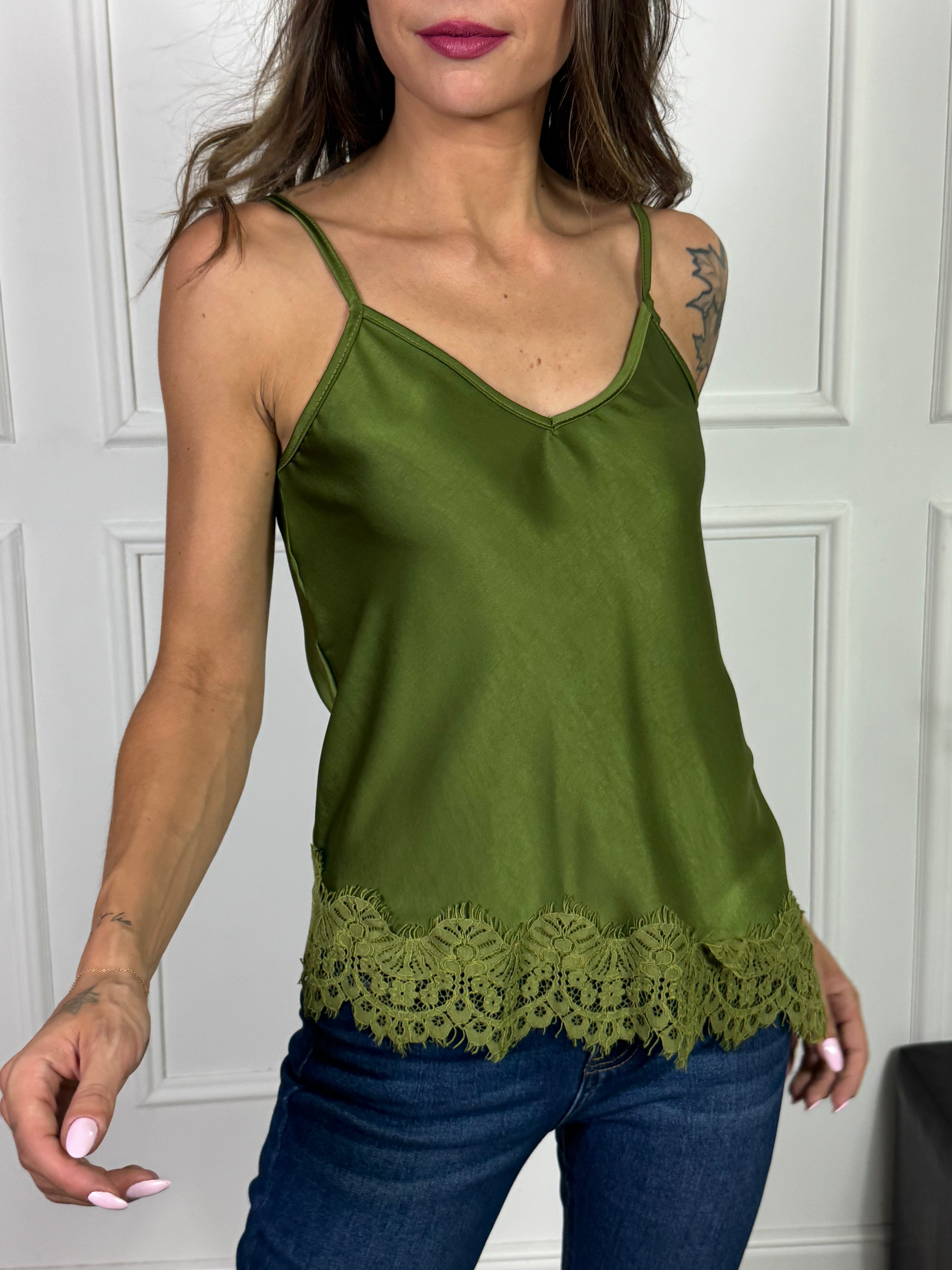 Top in RASO con SPALLINI Victoria ILMH BORDO PIZZO