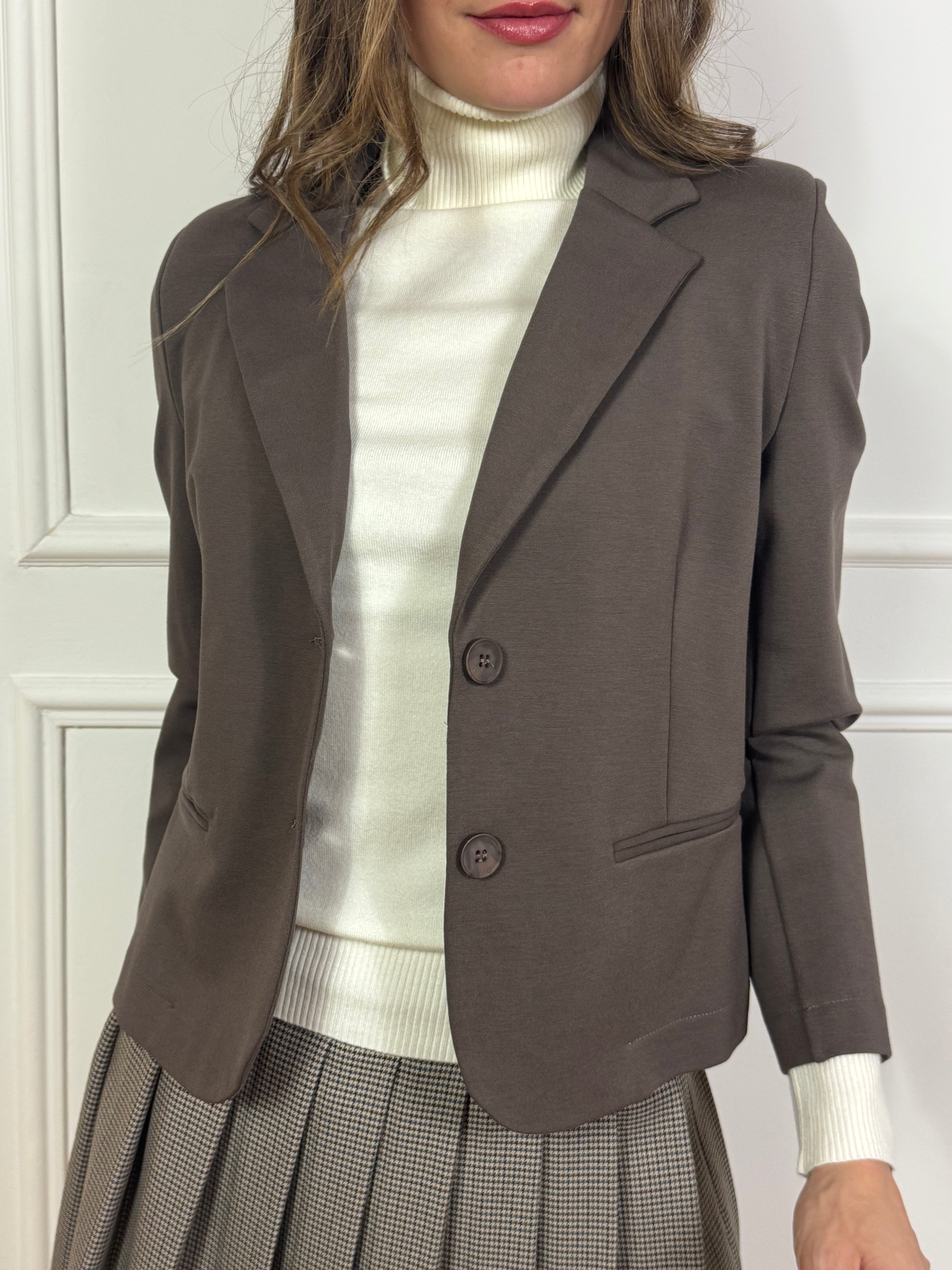 Giacca blazer due bottoni Susy Mix in punto Milano sfiancato avvitato