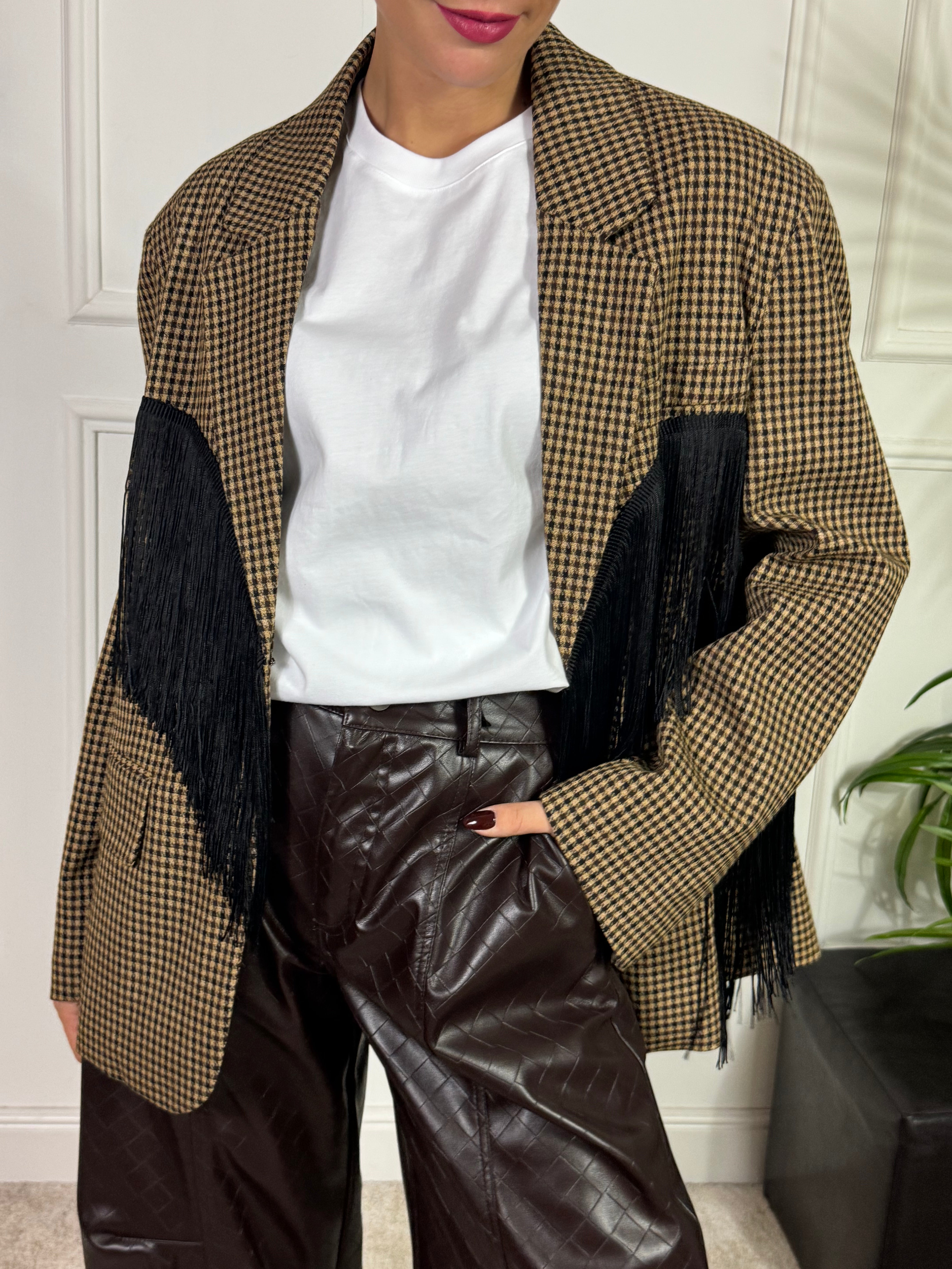 Giacca blazer Victoria ILMH checked beige-moro-nero con frange