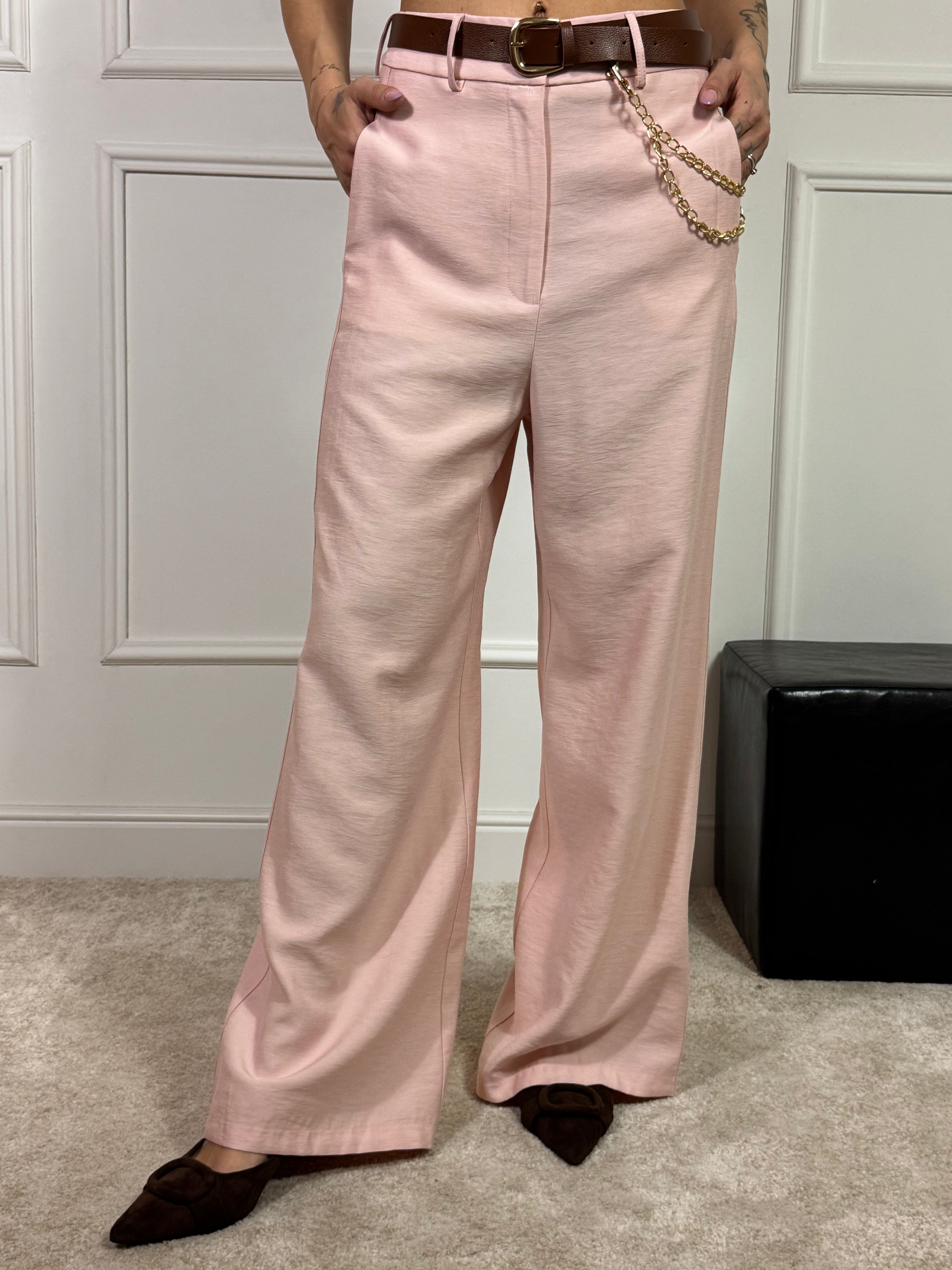 Pantalone ampio Have One con cintura e catena