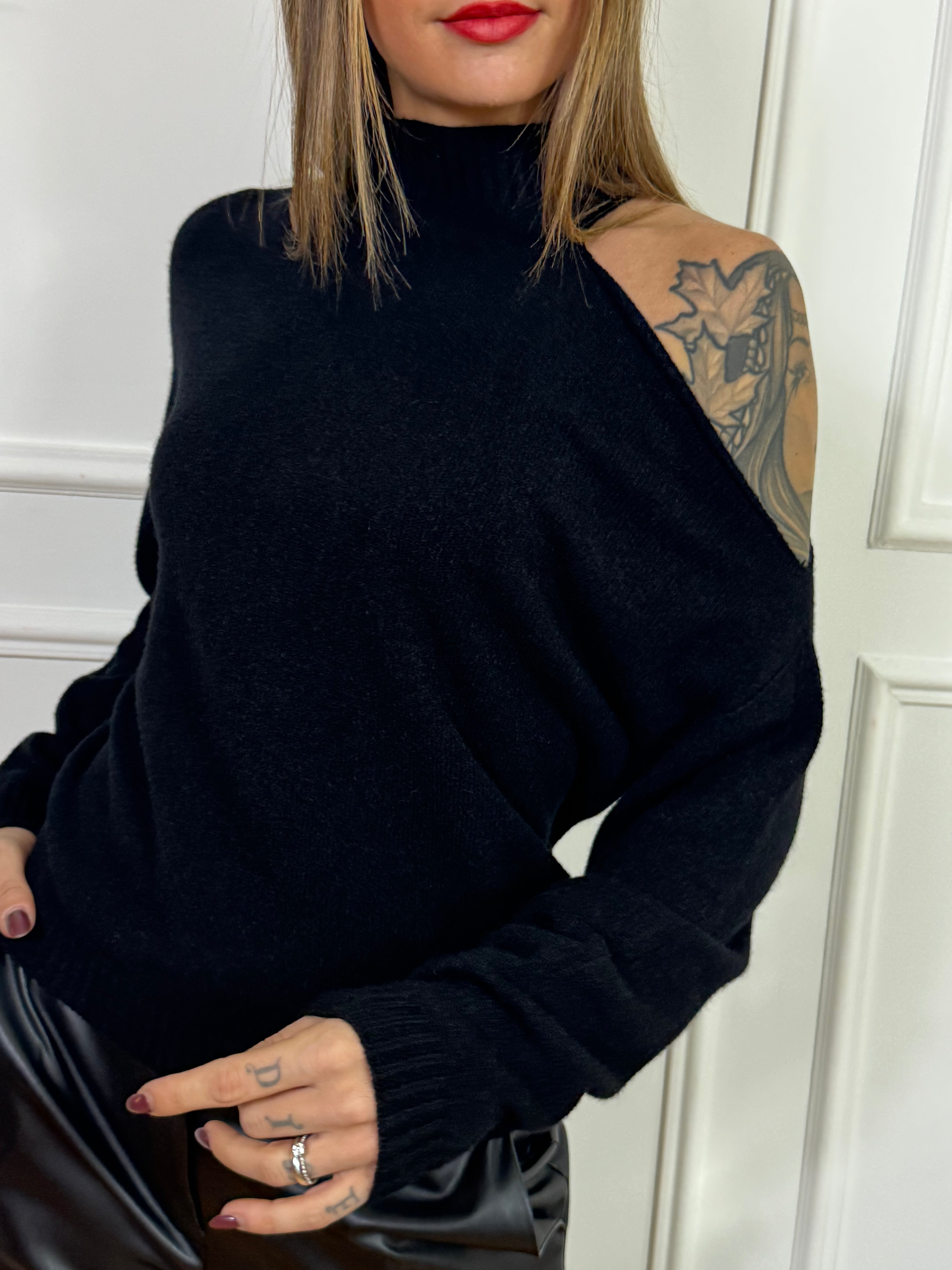 Maglia Susy Mix CUT-OUT SPALLA