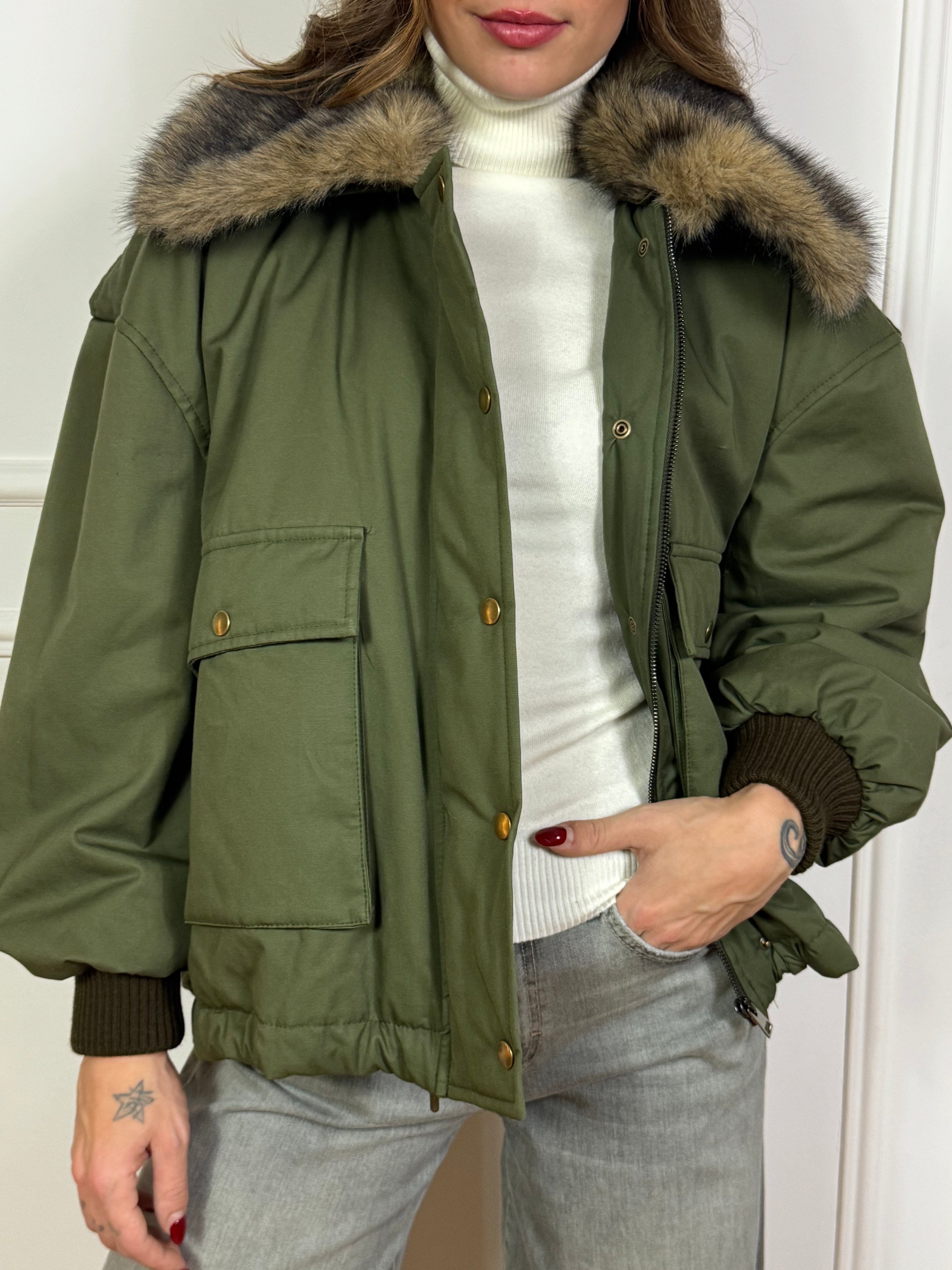 Giaccone bomber Motel con collo ecopelliccia removibile