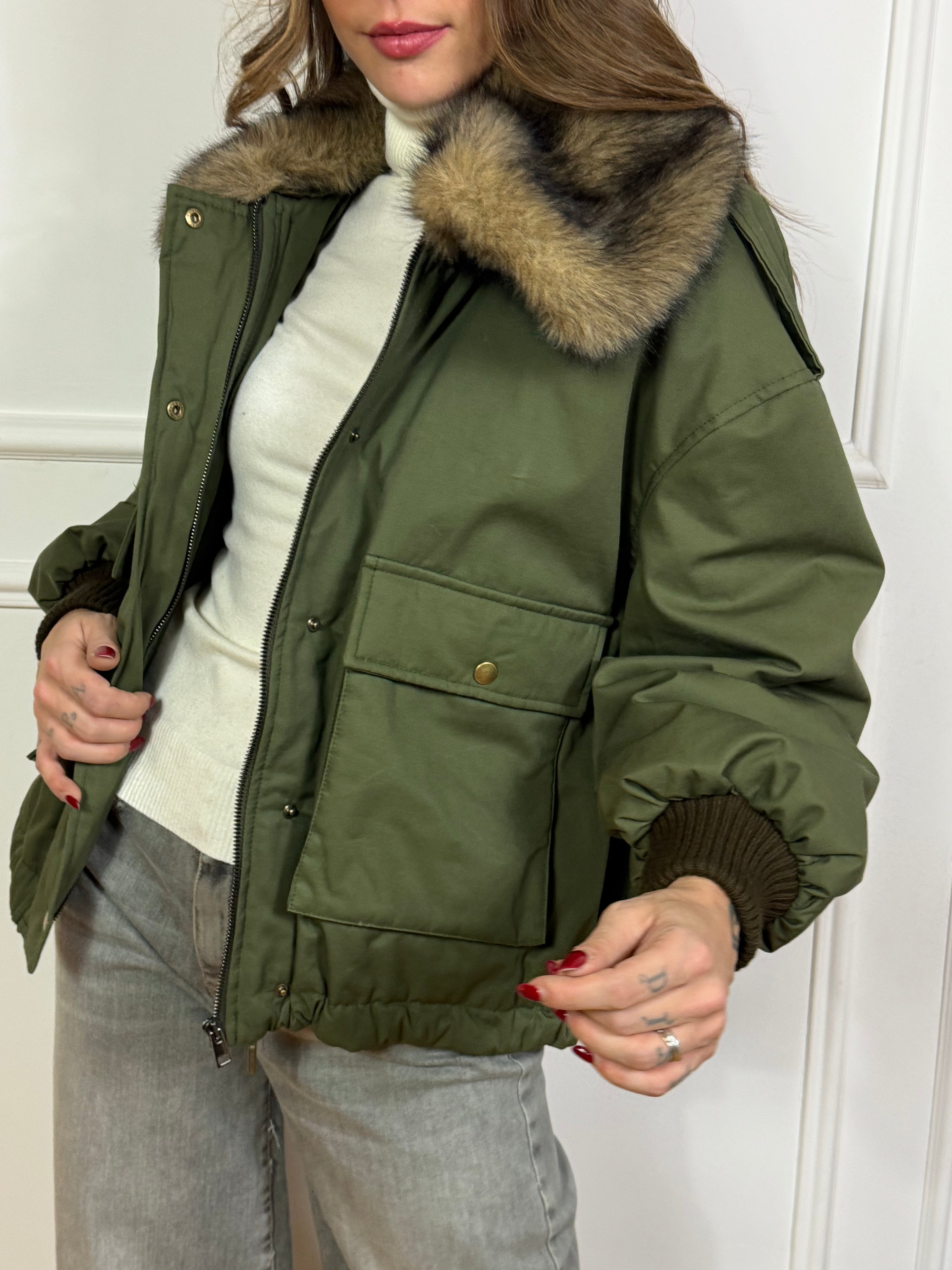 Giaccone bomber Motel con collo ecopelliccia removibile