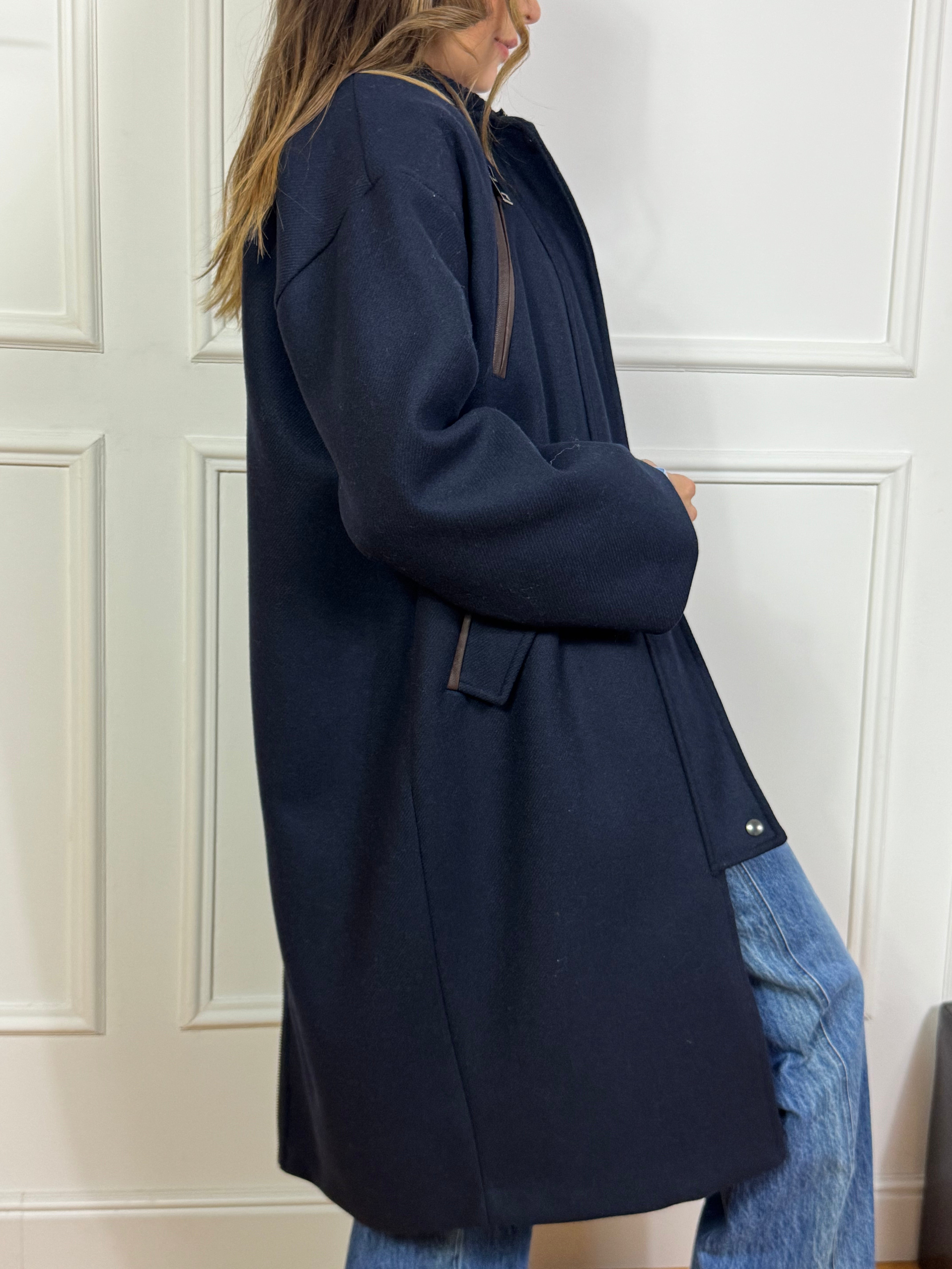 Cappotto oversize Motel LONDON spacco con cerniera