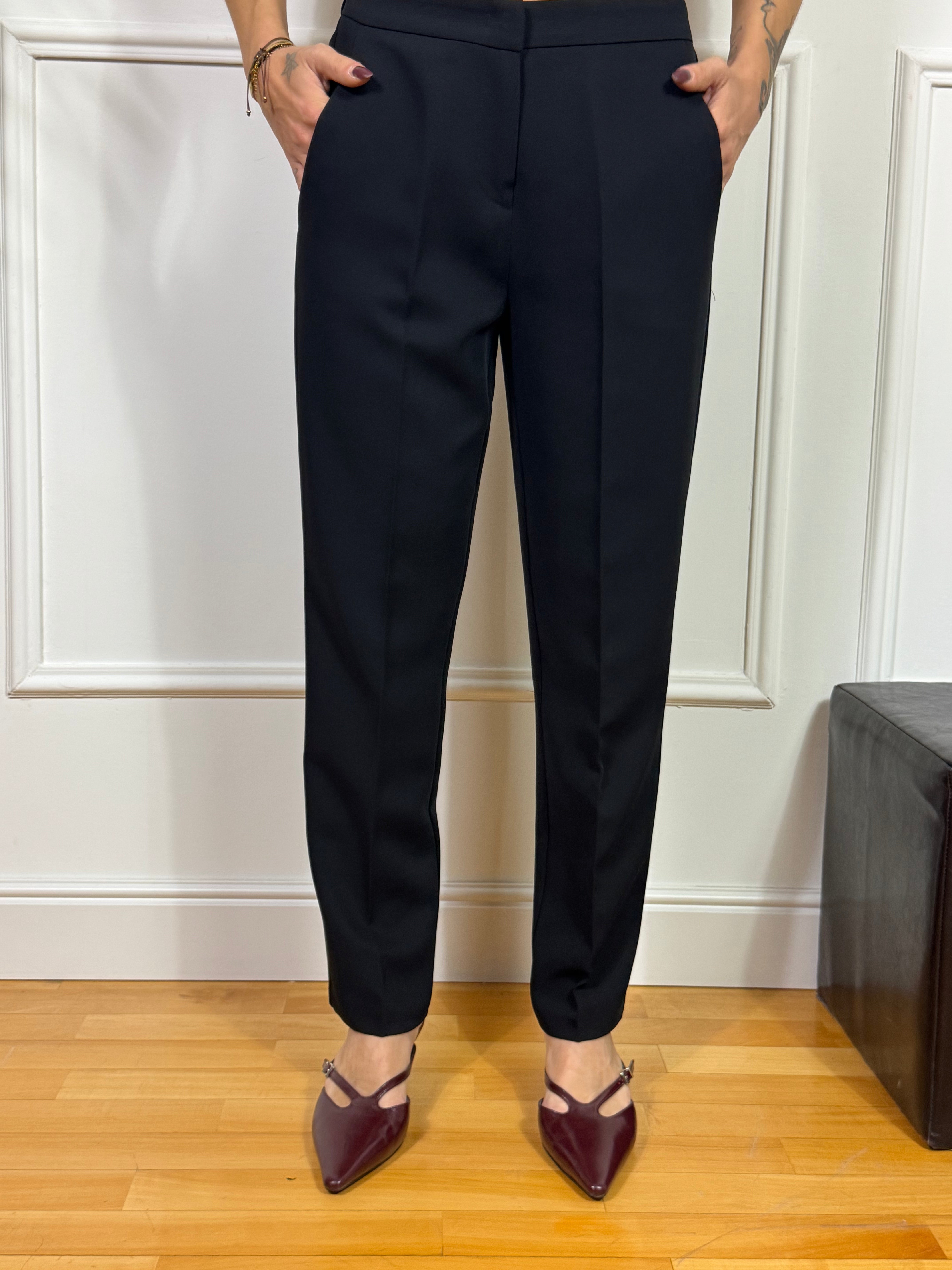 Pantalone Kikisix basic elastico nei fianchi