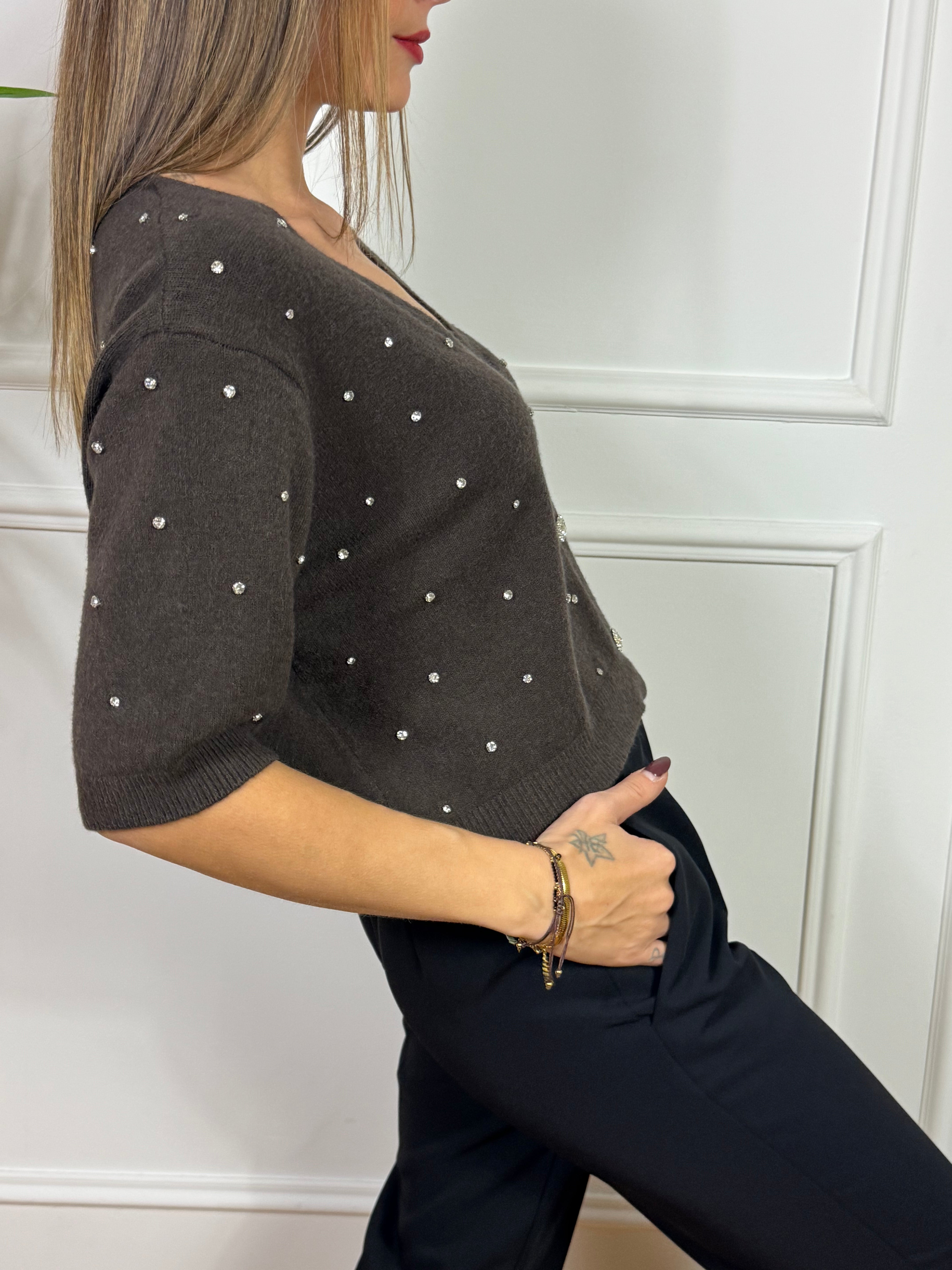 Cardigan corto Kikisix CON STRASS E BOTTONI GIOIELLO