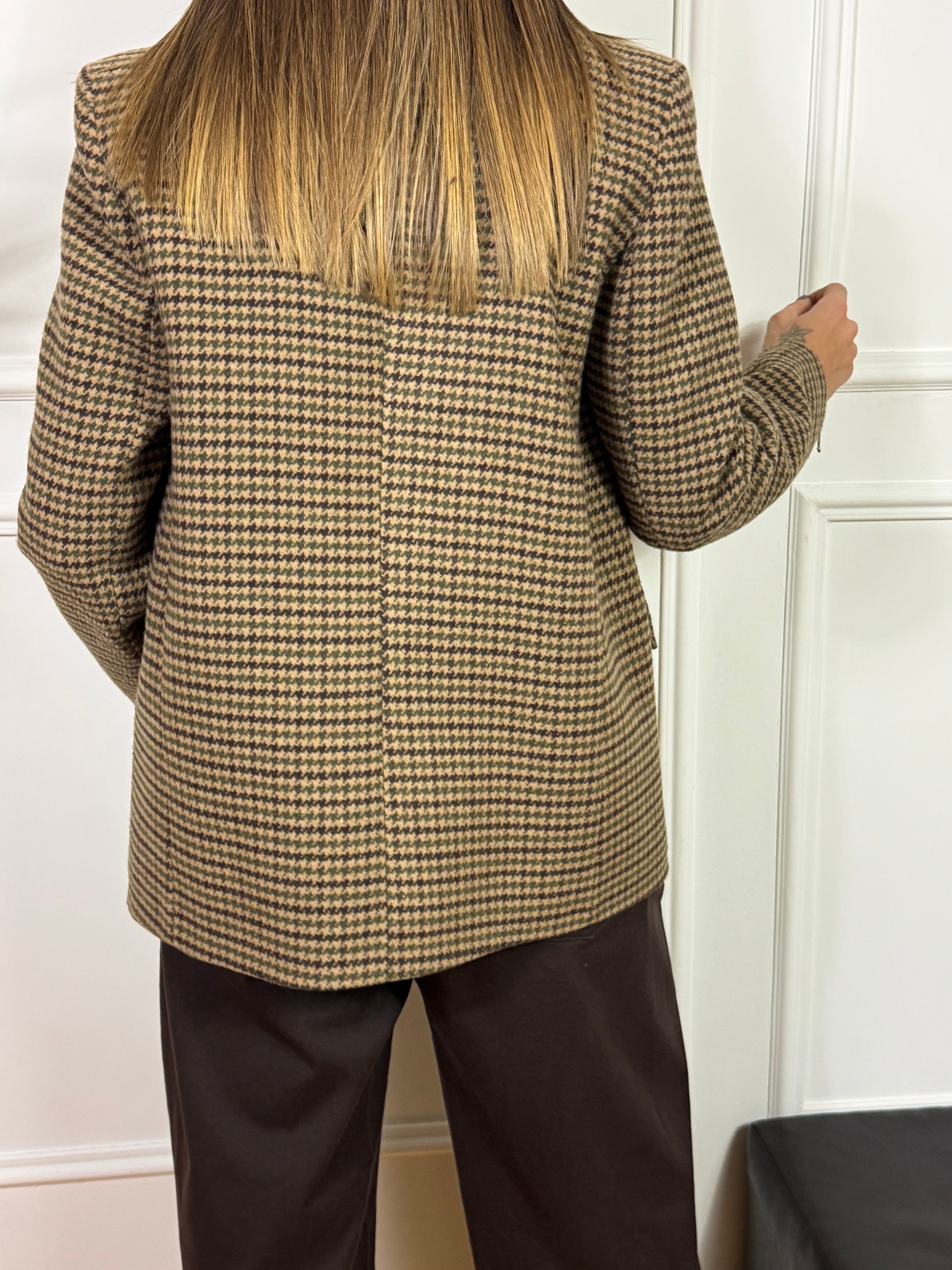 Giacca monopetto Kikisix con spilla LOVE