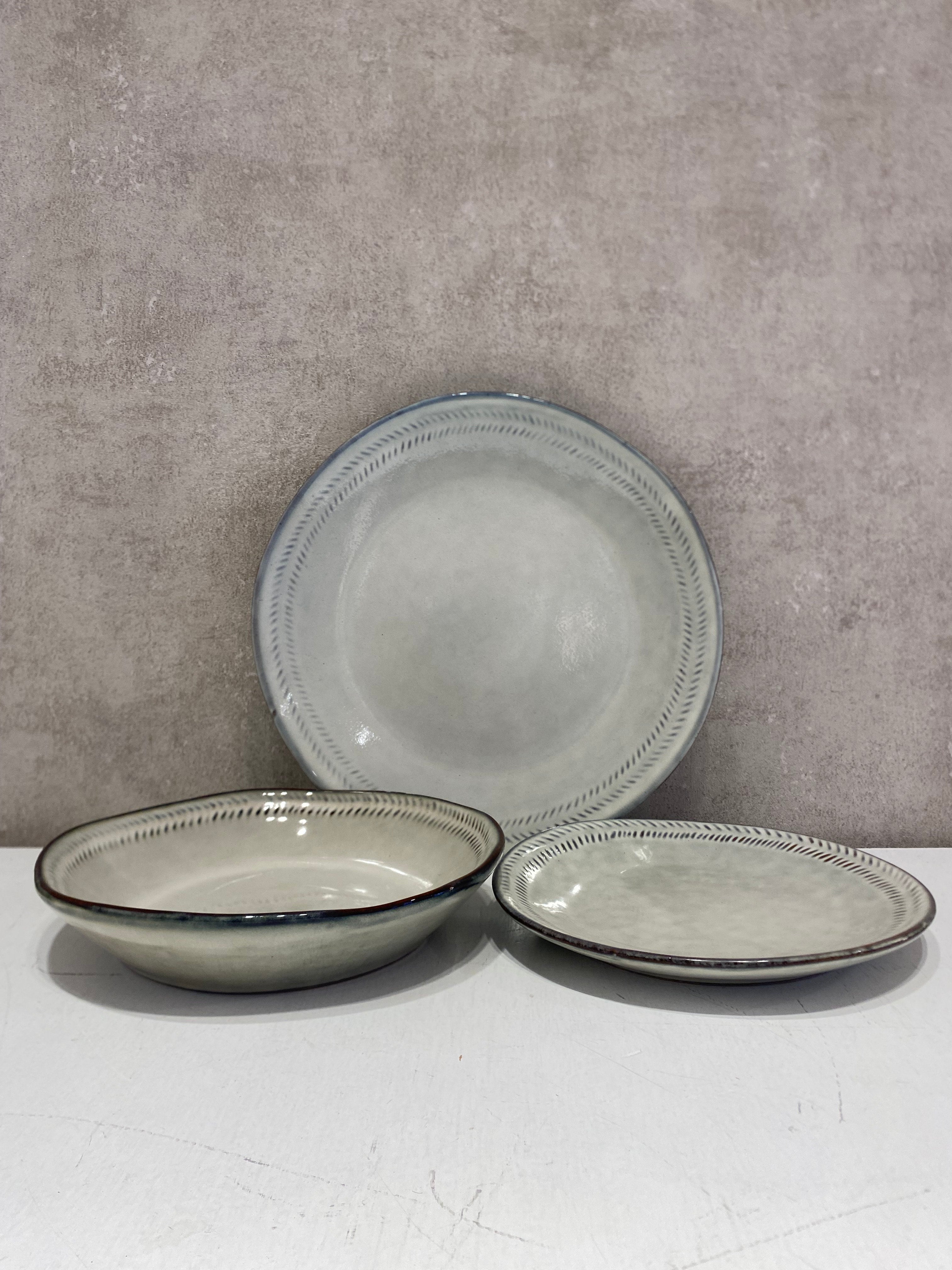 Piatti set 18pz ANTIBE