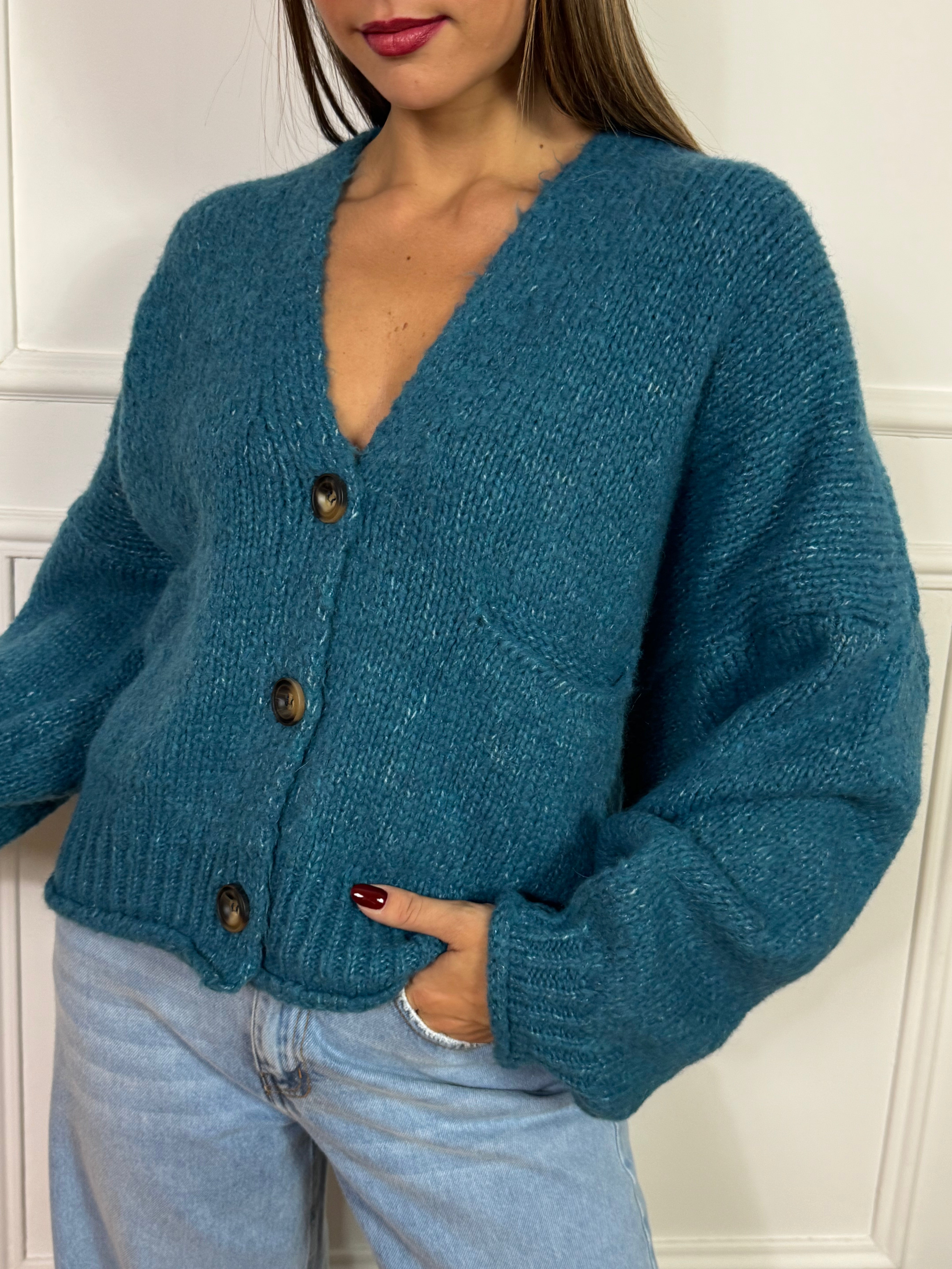 Cardigan OVER con bottoni Have One TINTA UNITA
