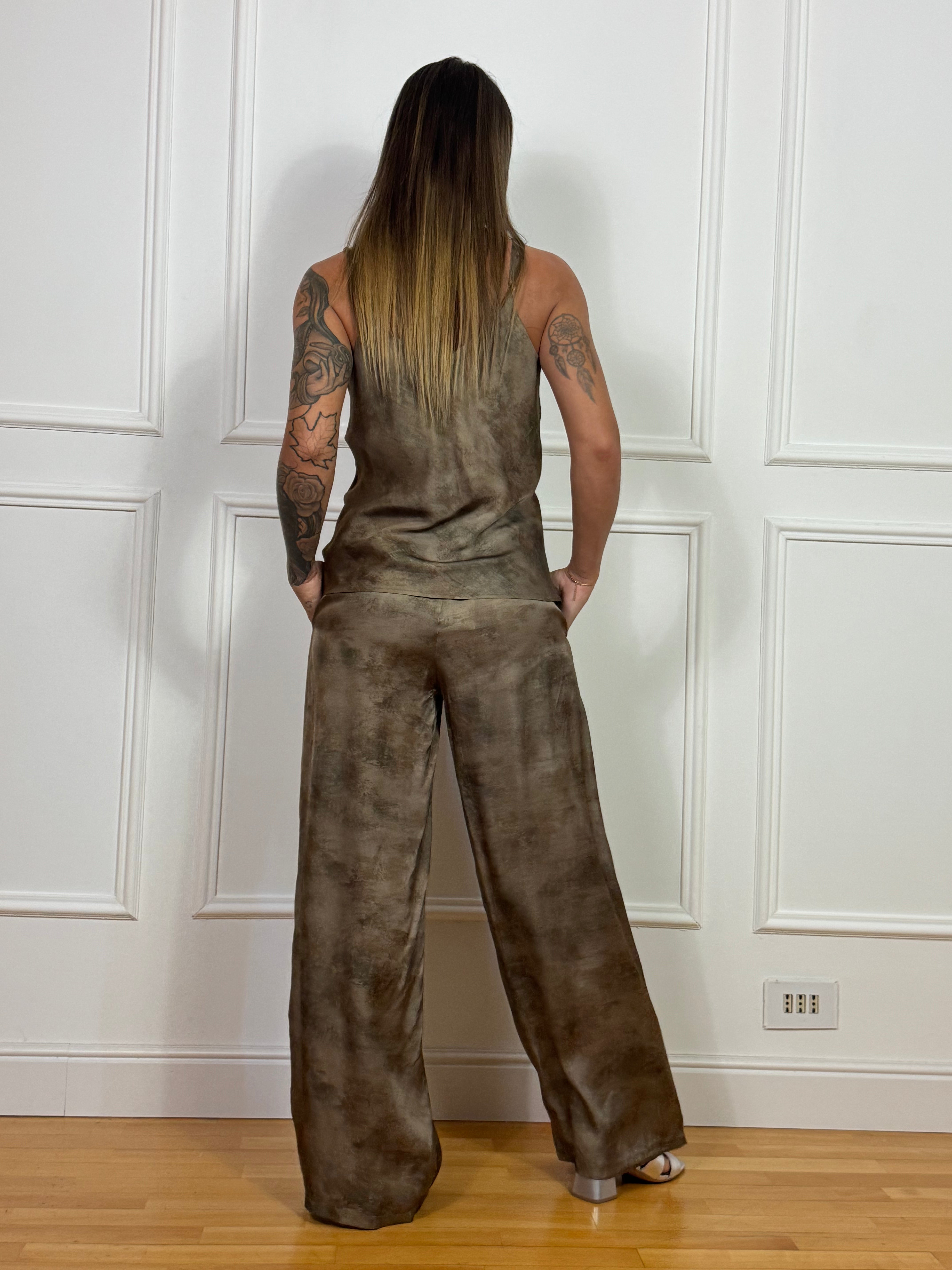 Pantalone ampio raso viscosa You Decide lavaggio delavè cacao