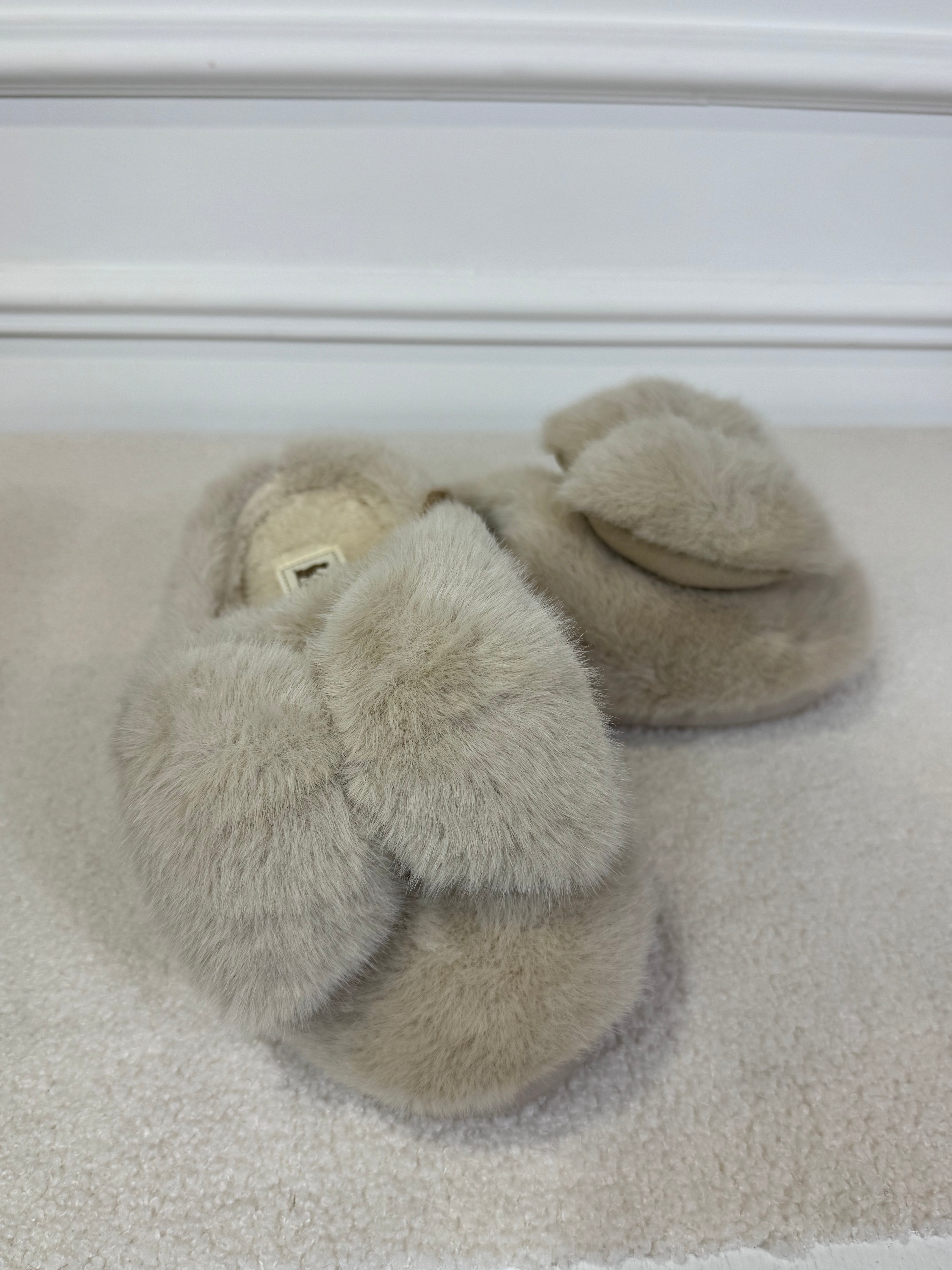 Ciabatta peluche FIOCCO