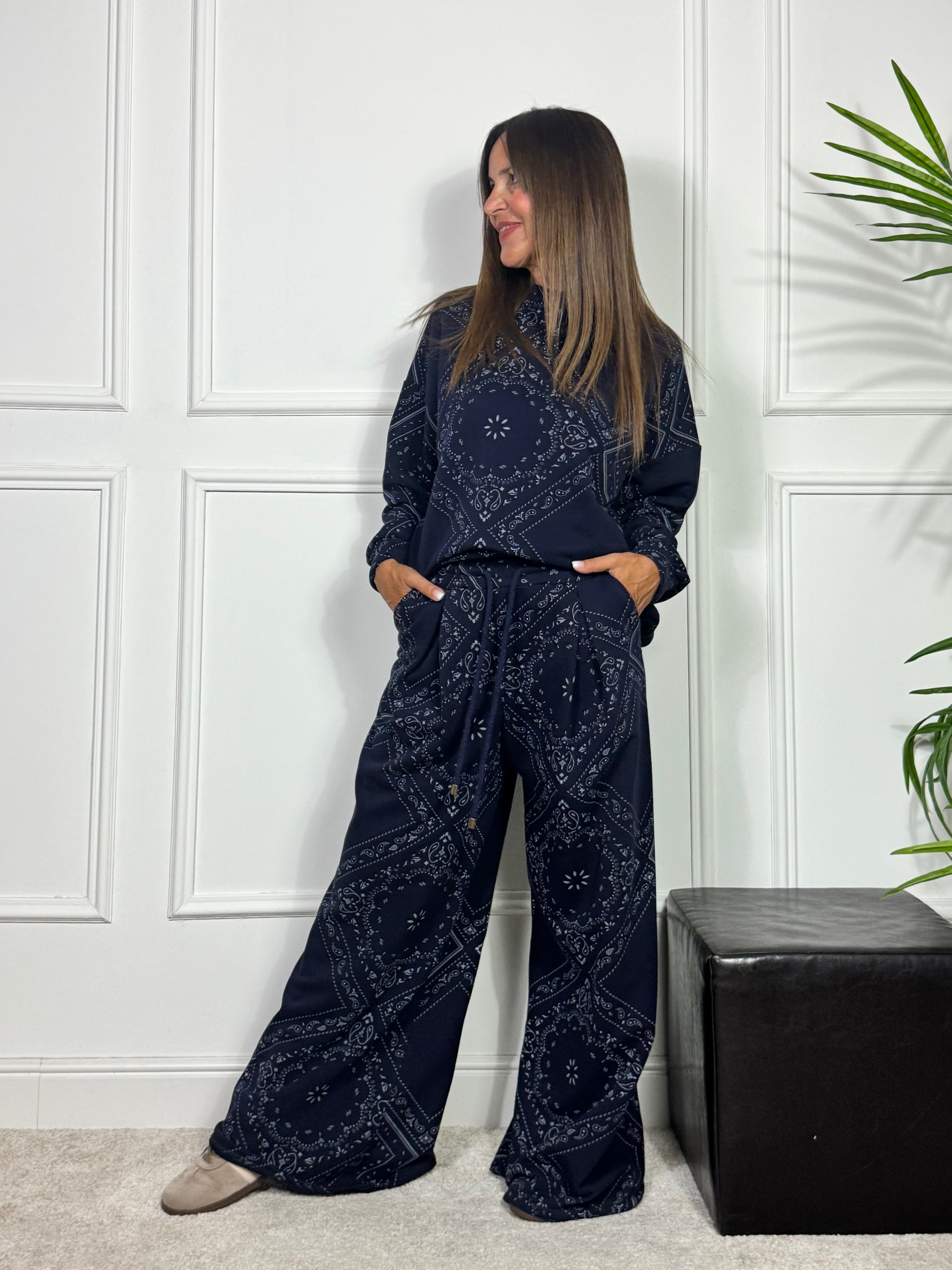 PANTALONE in felpa garzata PALAZZO Kikisix fantasia BANDANA