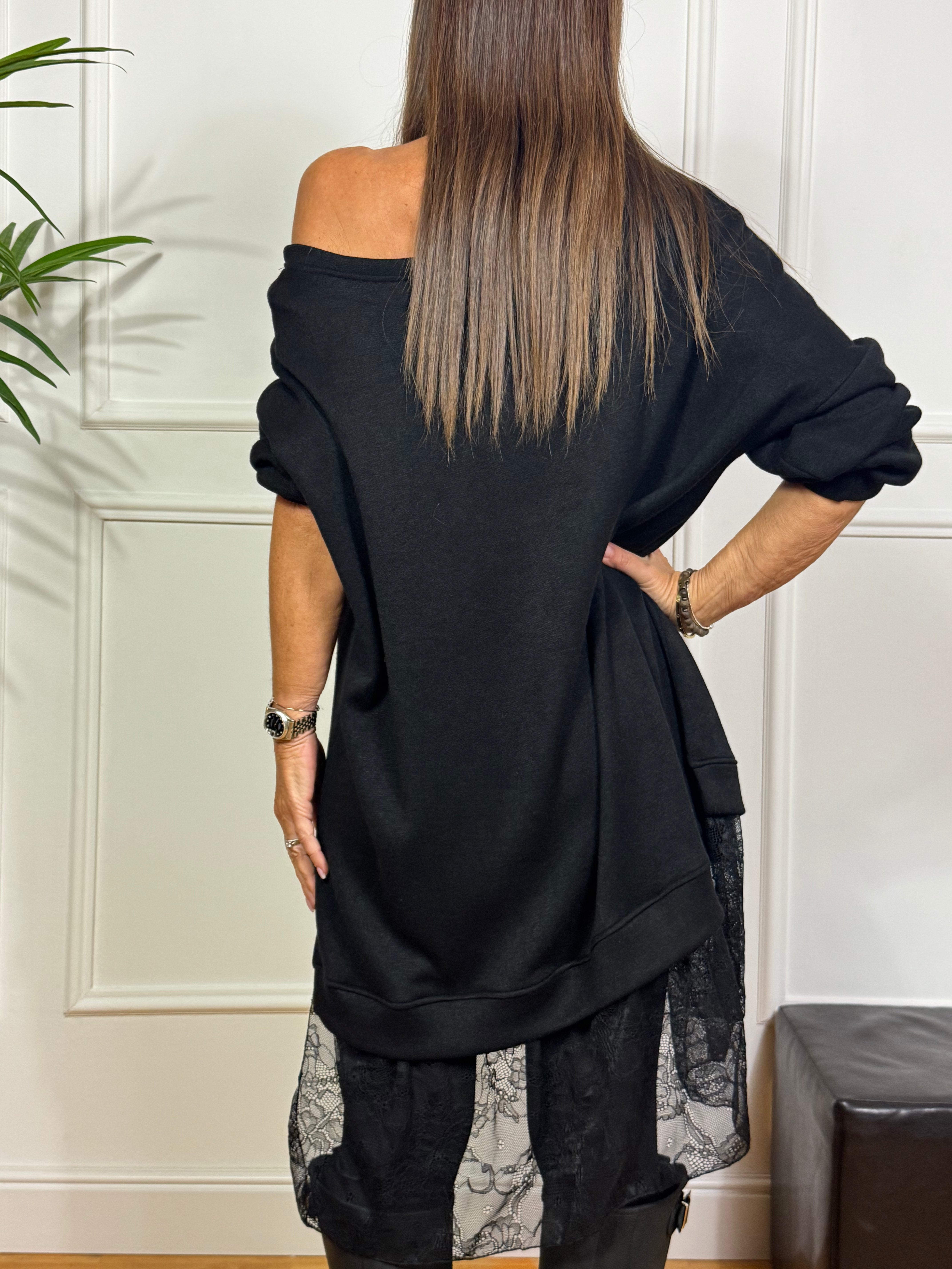 Abito in maglia VICTORIA ILMH con bordo pizzo e cintura