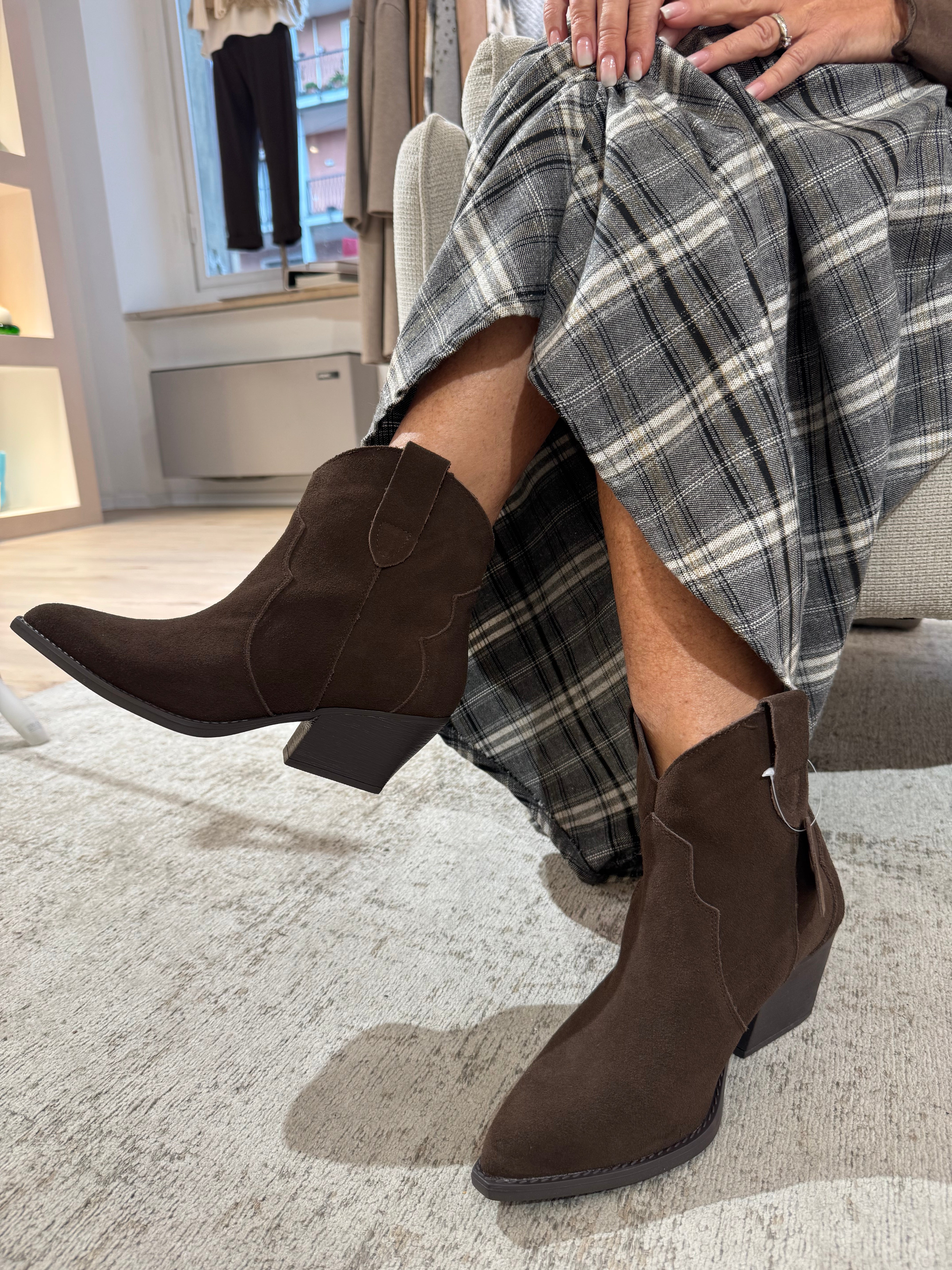 Stivaletto texano in PELLE basso scamosciato LISCIO - TESTA DI MORO