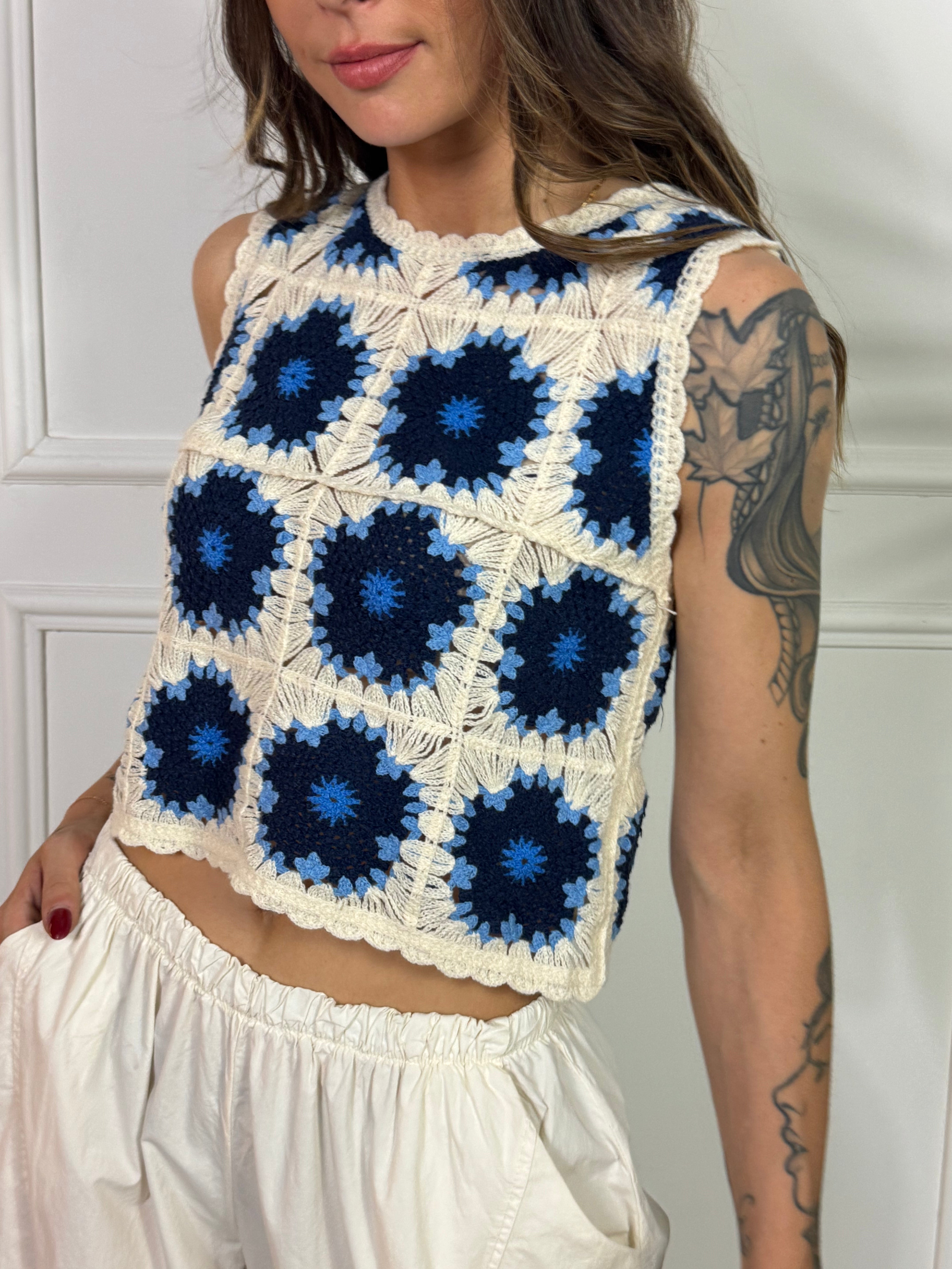 TOP Victoria ILMH CROCHET GRANNY
