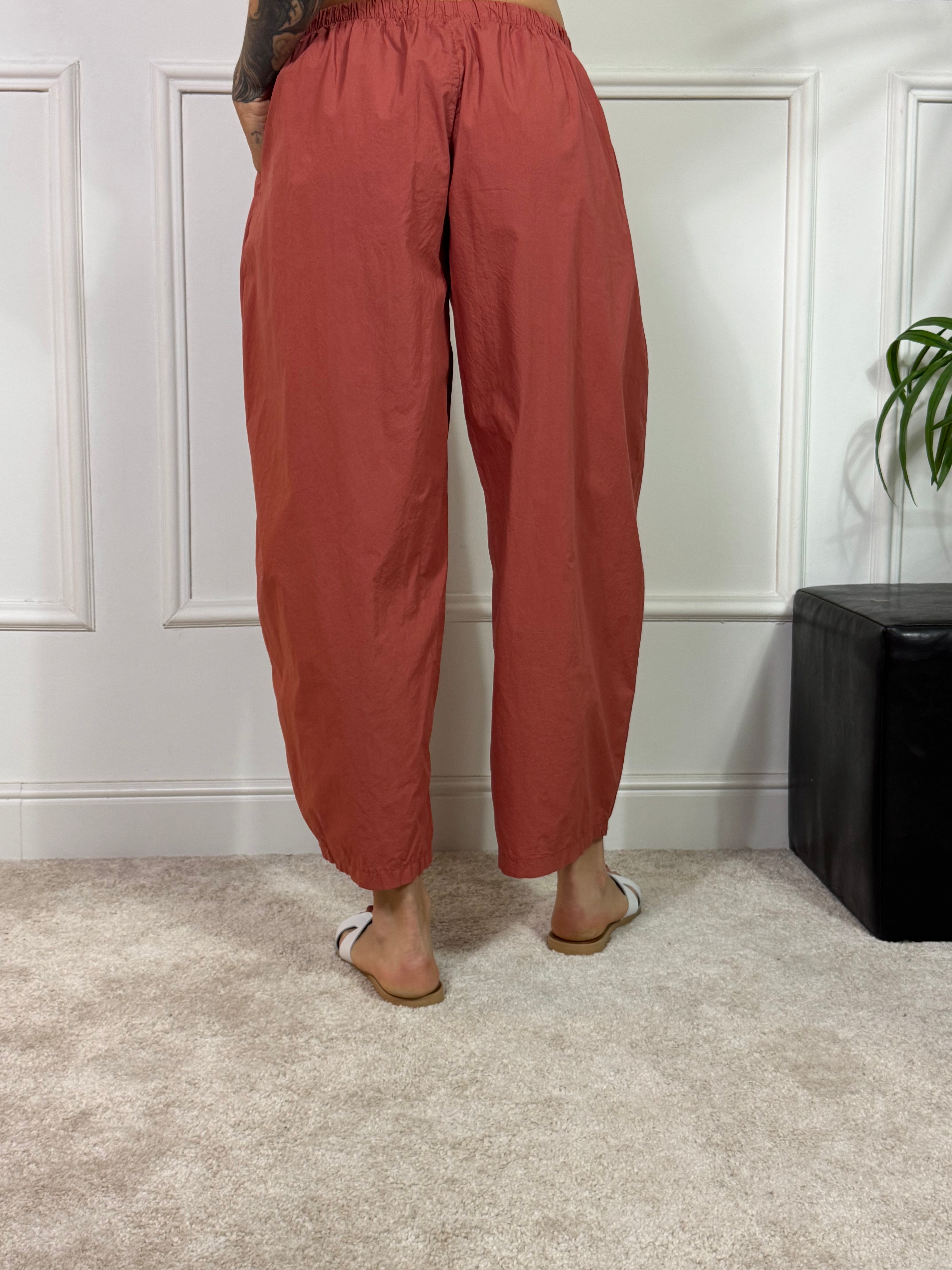 Pantalone BARREL CROPPED in cotone Victoria ILMH COMODO