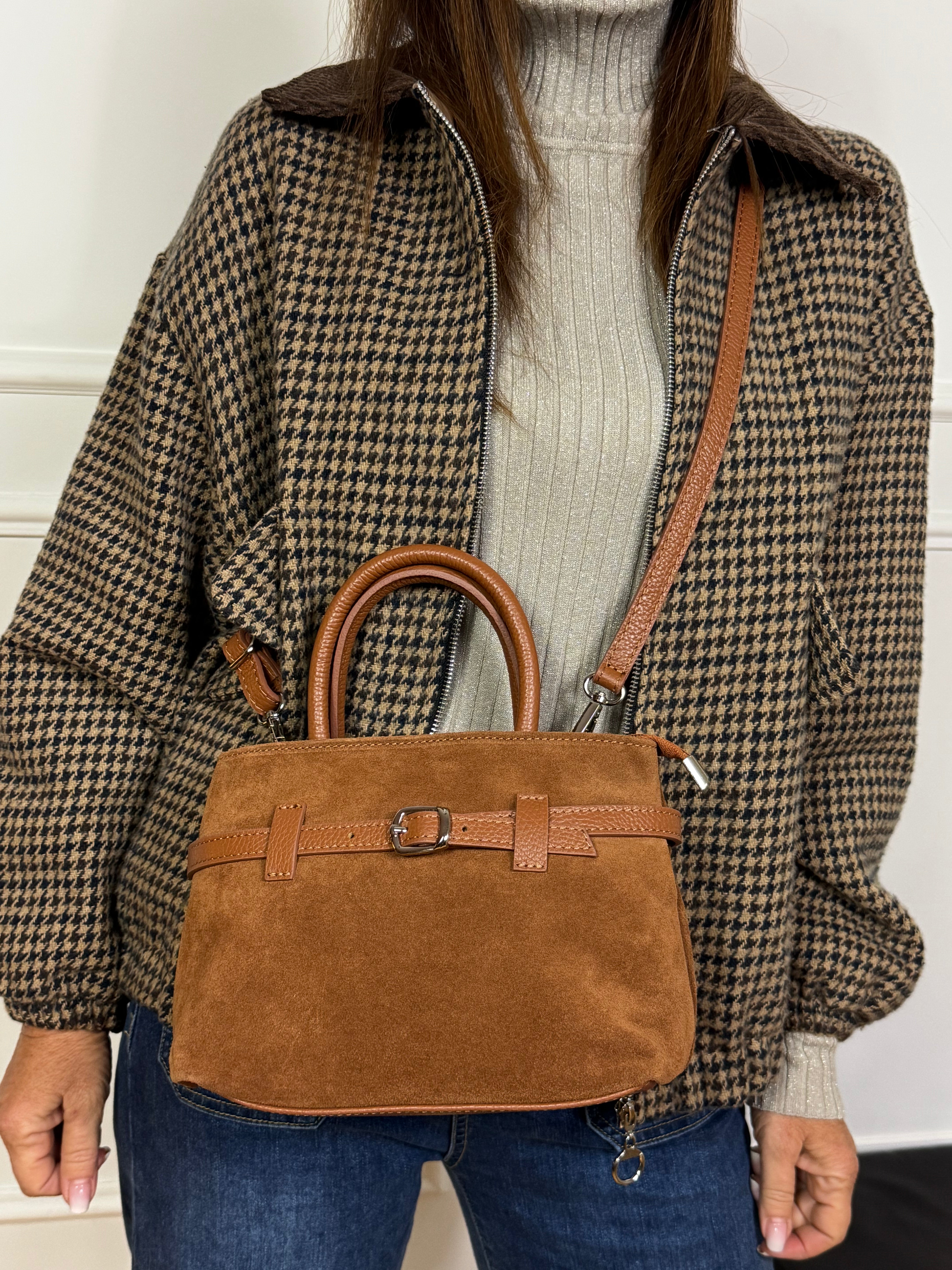 Borsa in pelle con cinturina