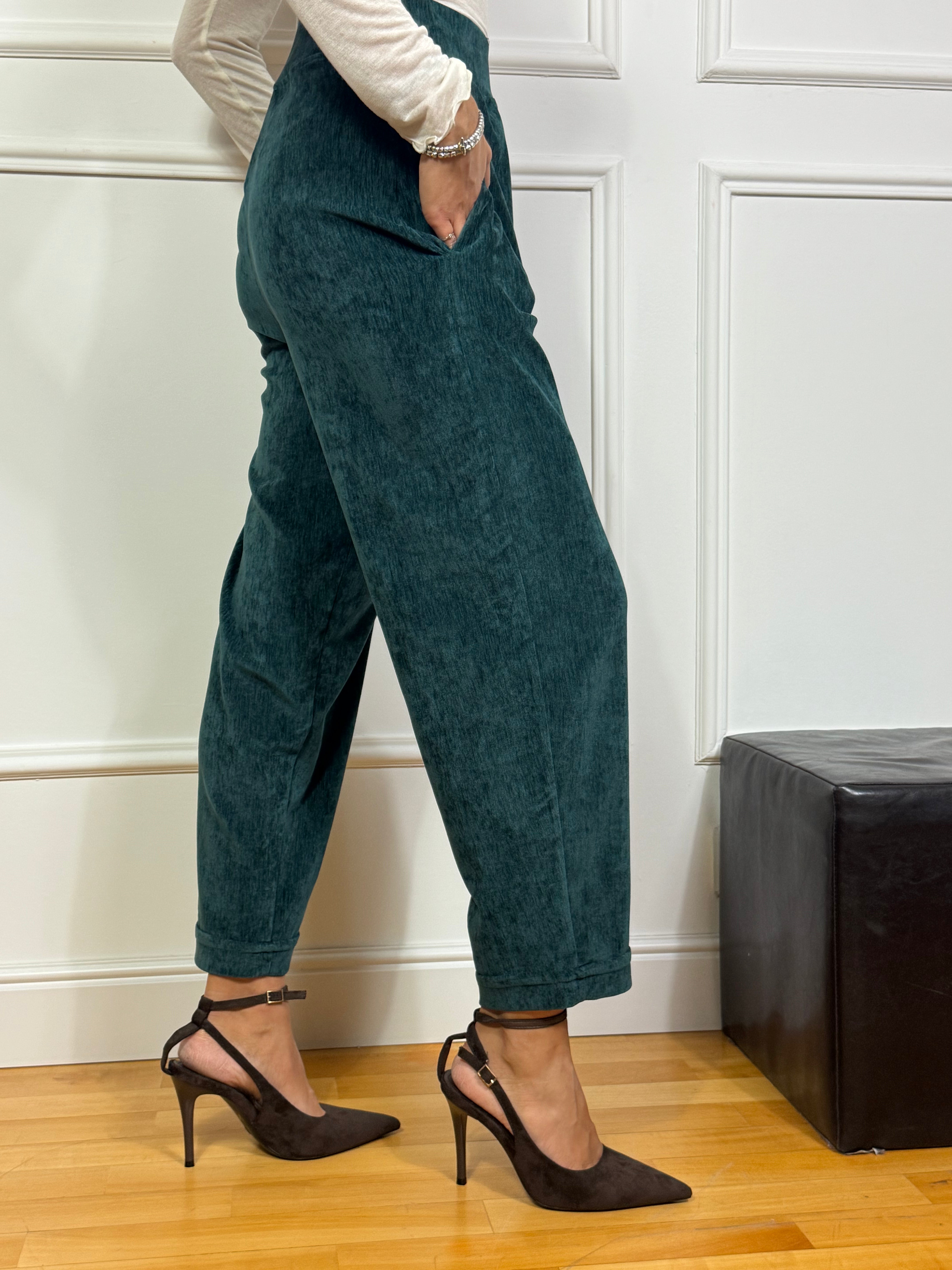 Pantalone a ovetto in velluto Susy Mix