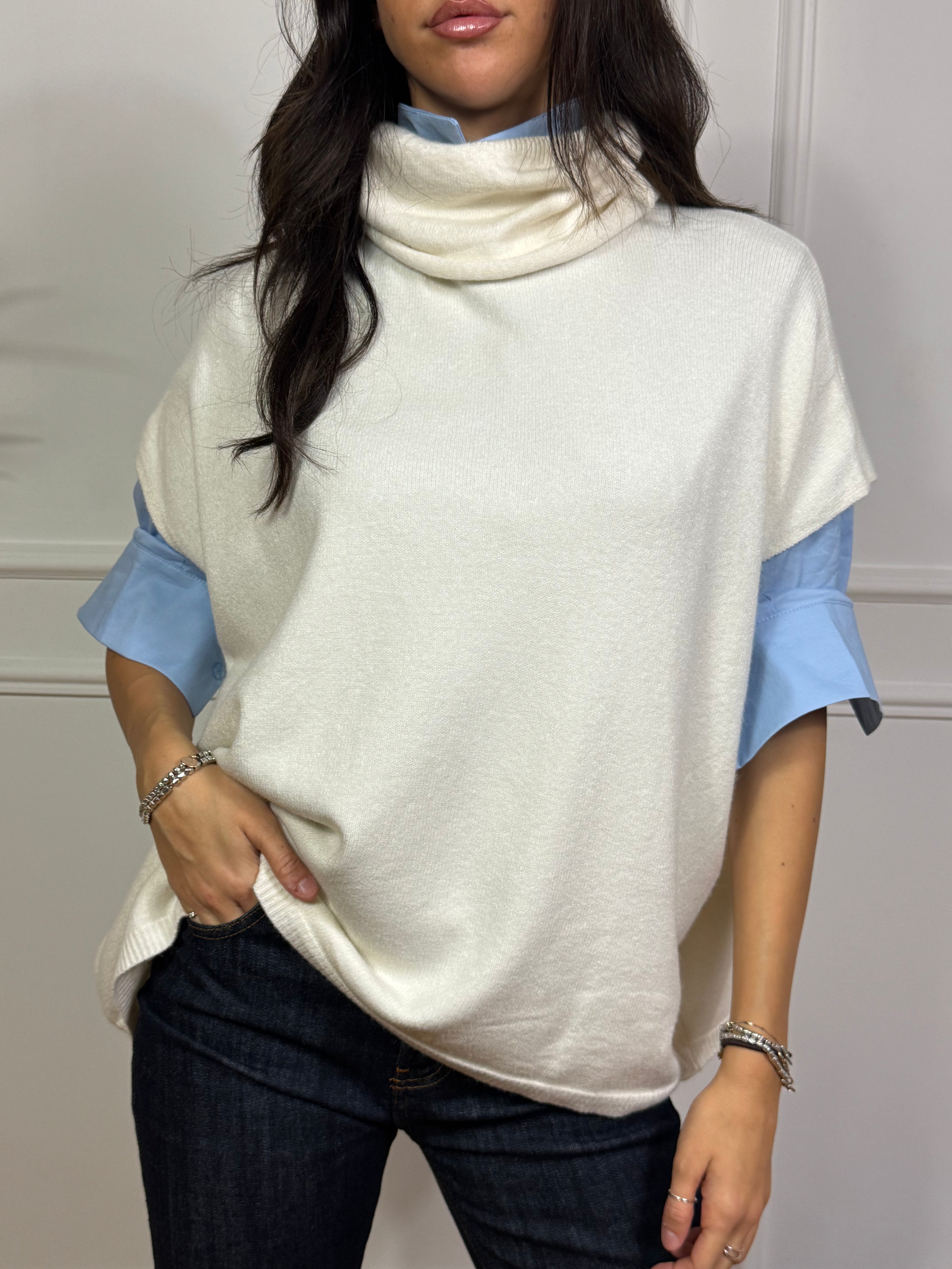 Maglia poncho collo alto Kikisix