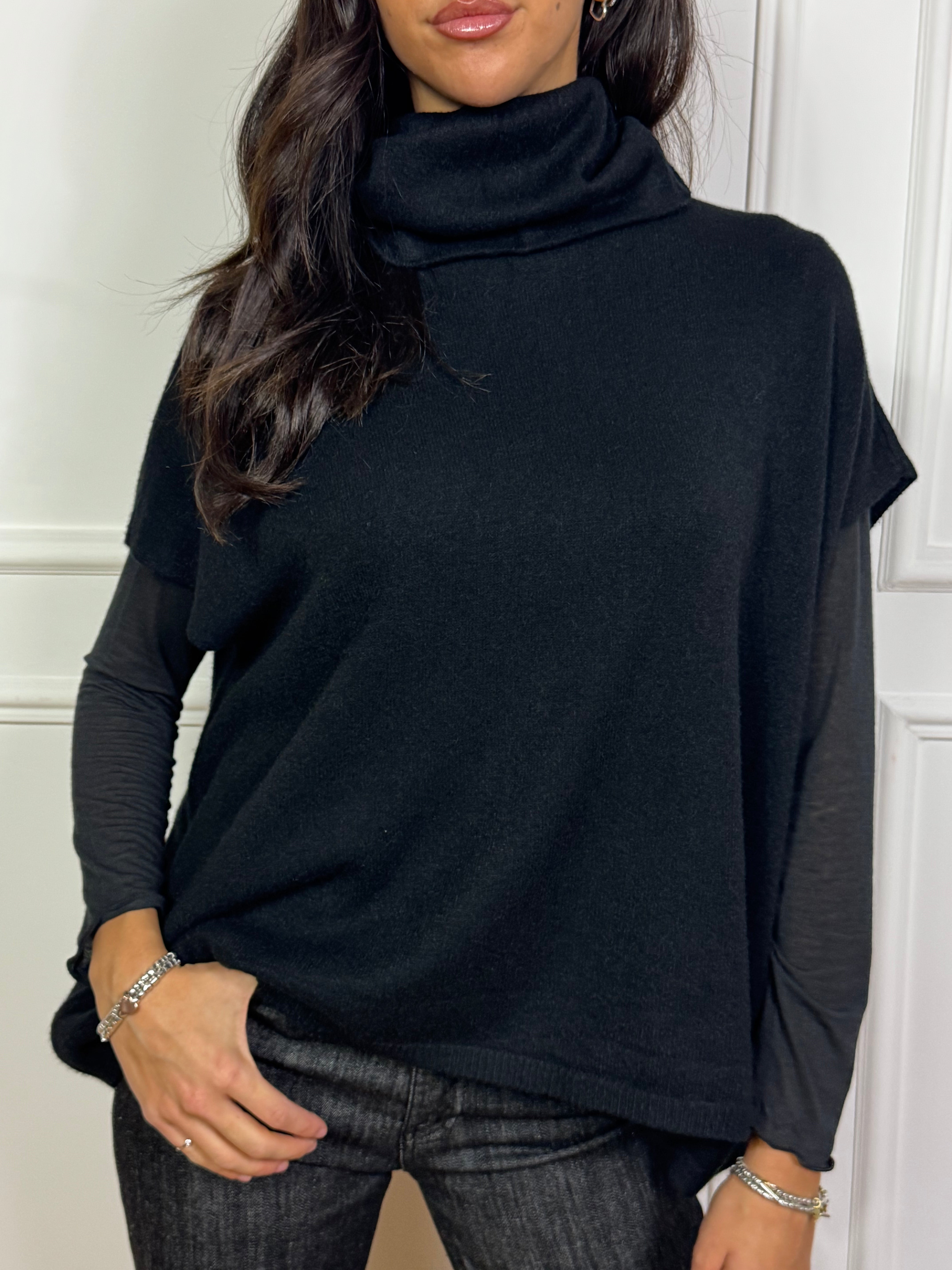 Maglia poncho collo alto Kikisix