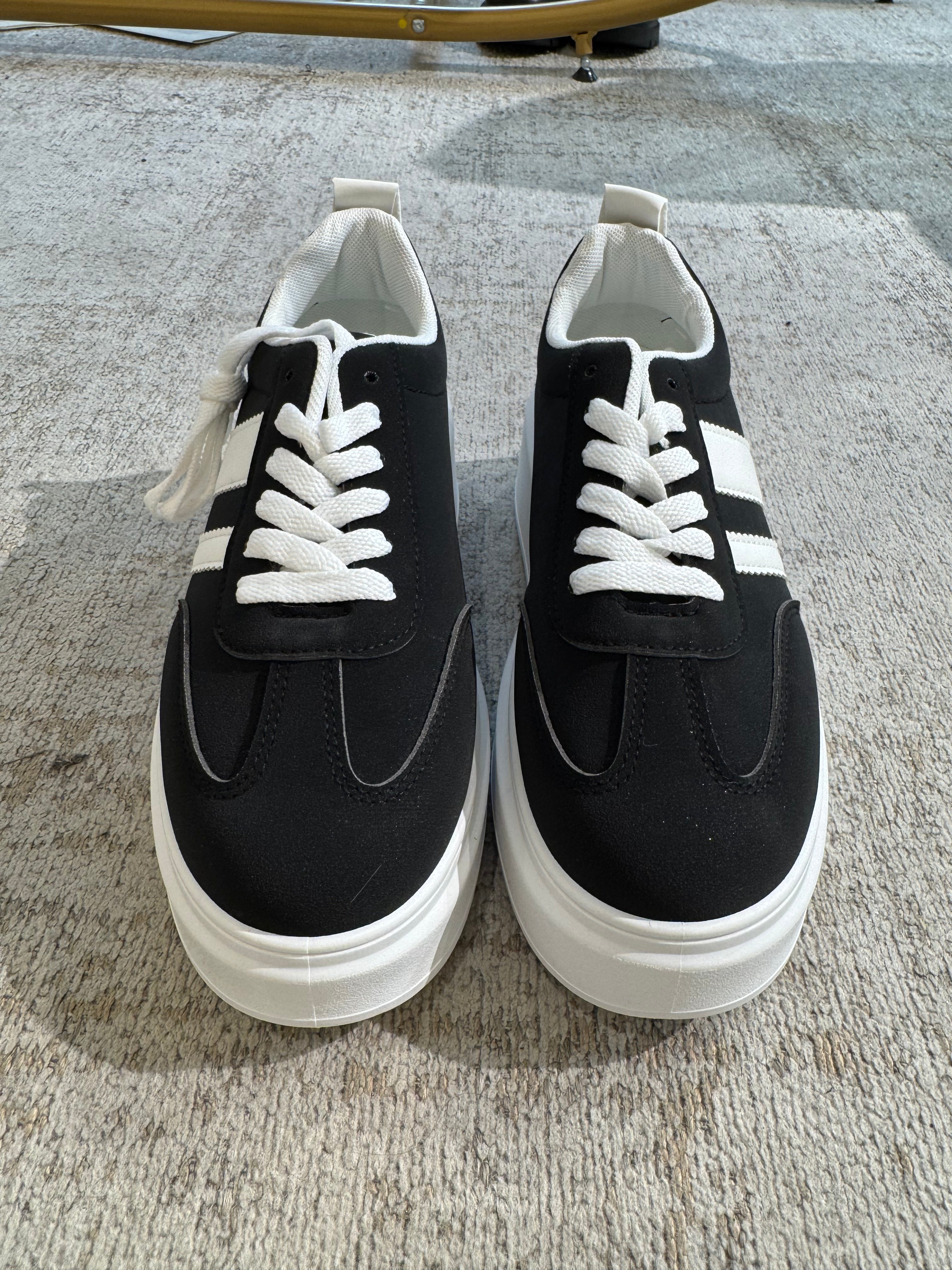 Sneakers PLATFORM SCAMOSCIATE con banda laterale in ecopelle