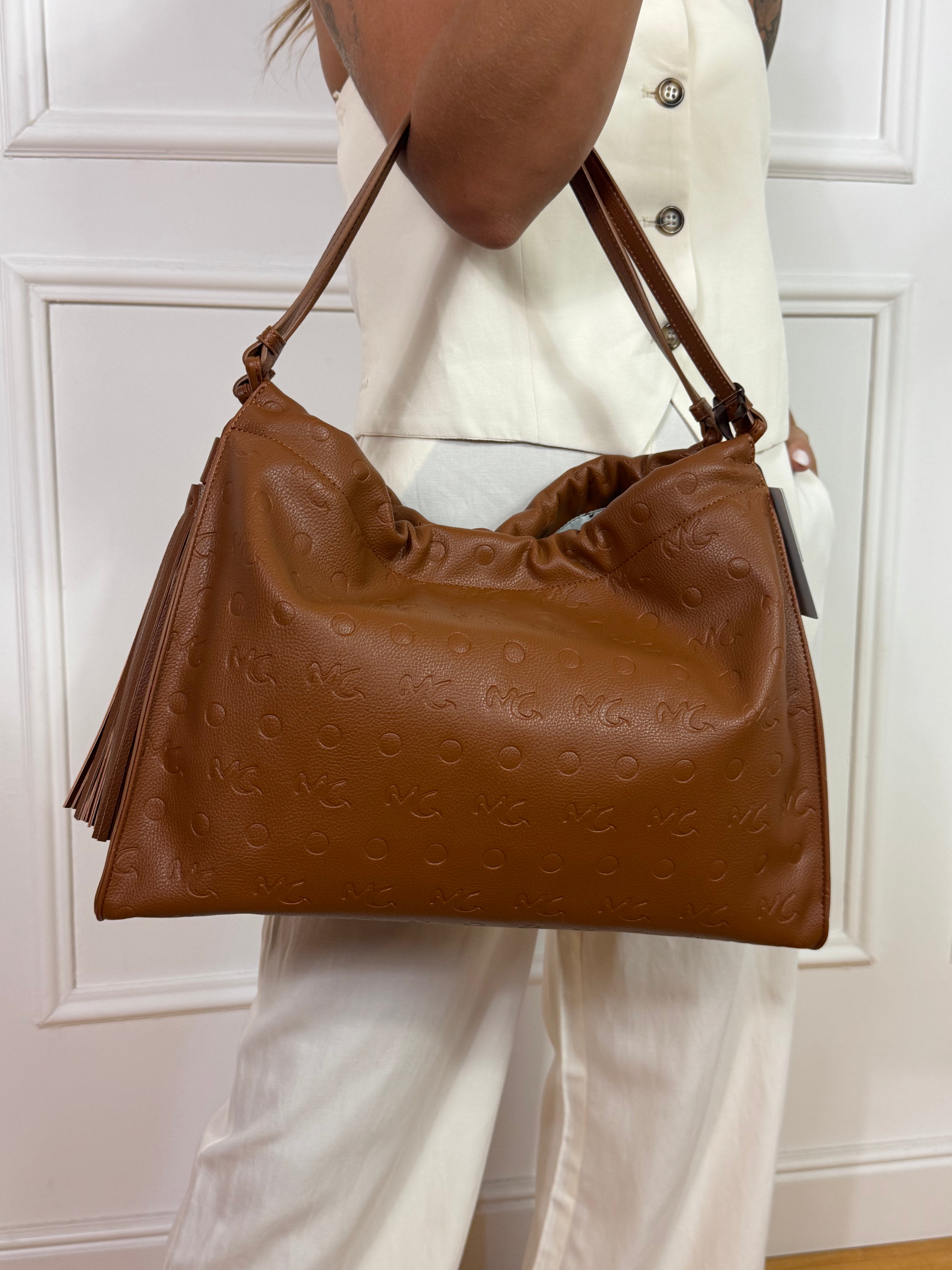 Borsa Manila Grace SHOPPING BAG EMBOSS - texture logo