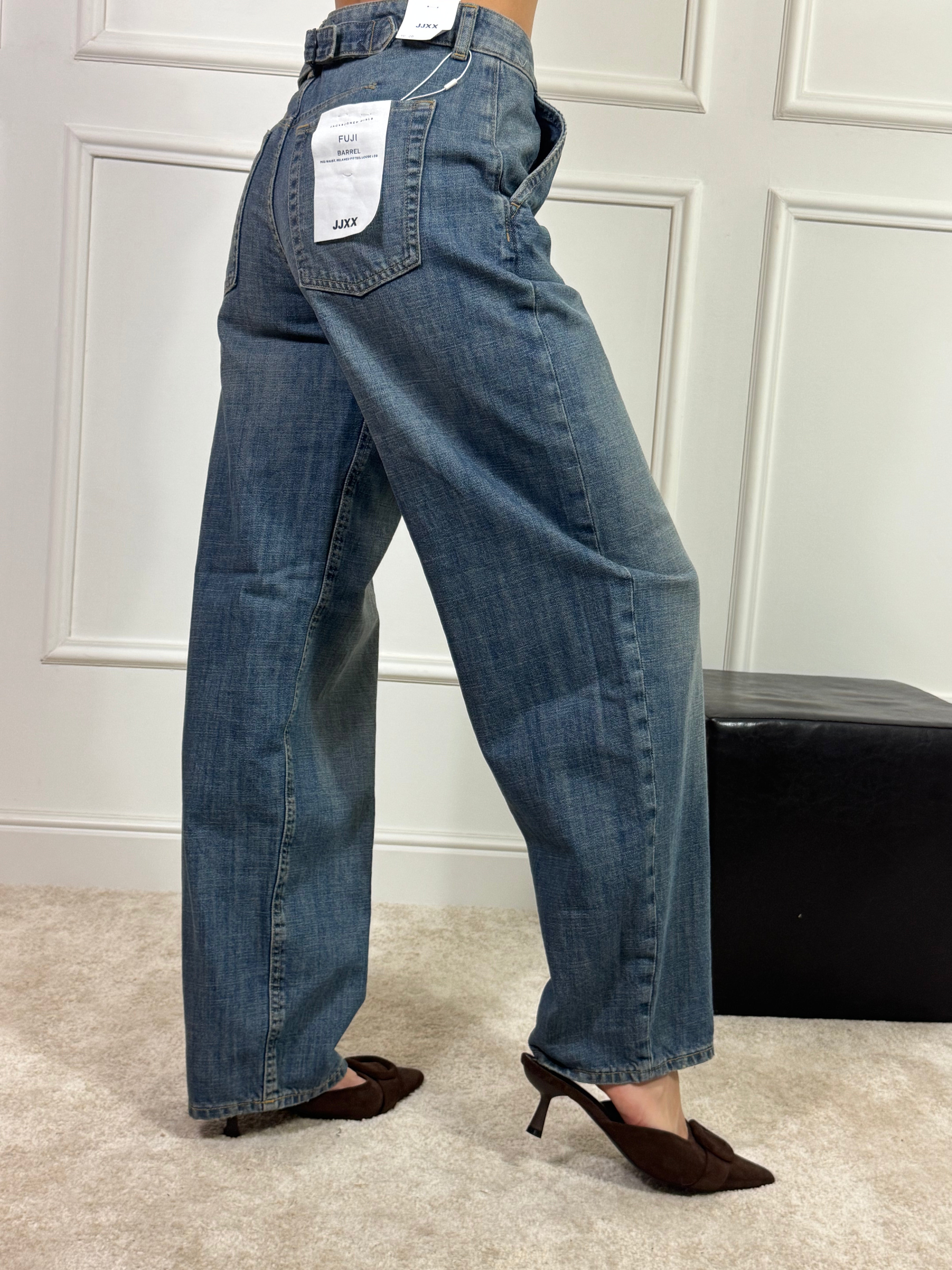 Jeans JJXX modello FUJI EDNA BARREL - colore MEDIUM BLUE DENIM