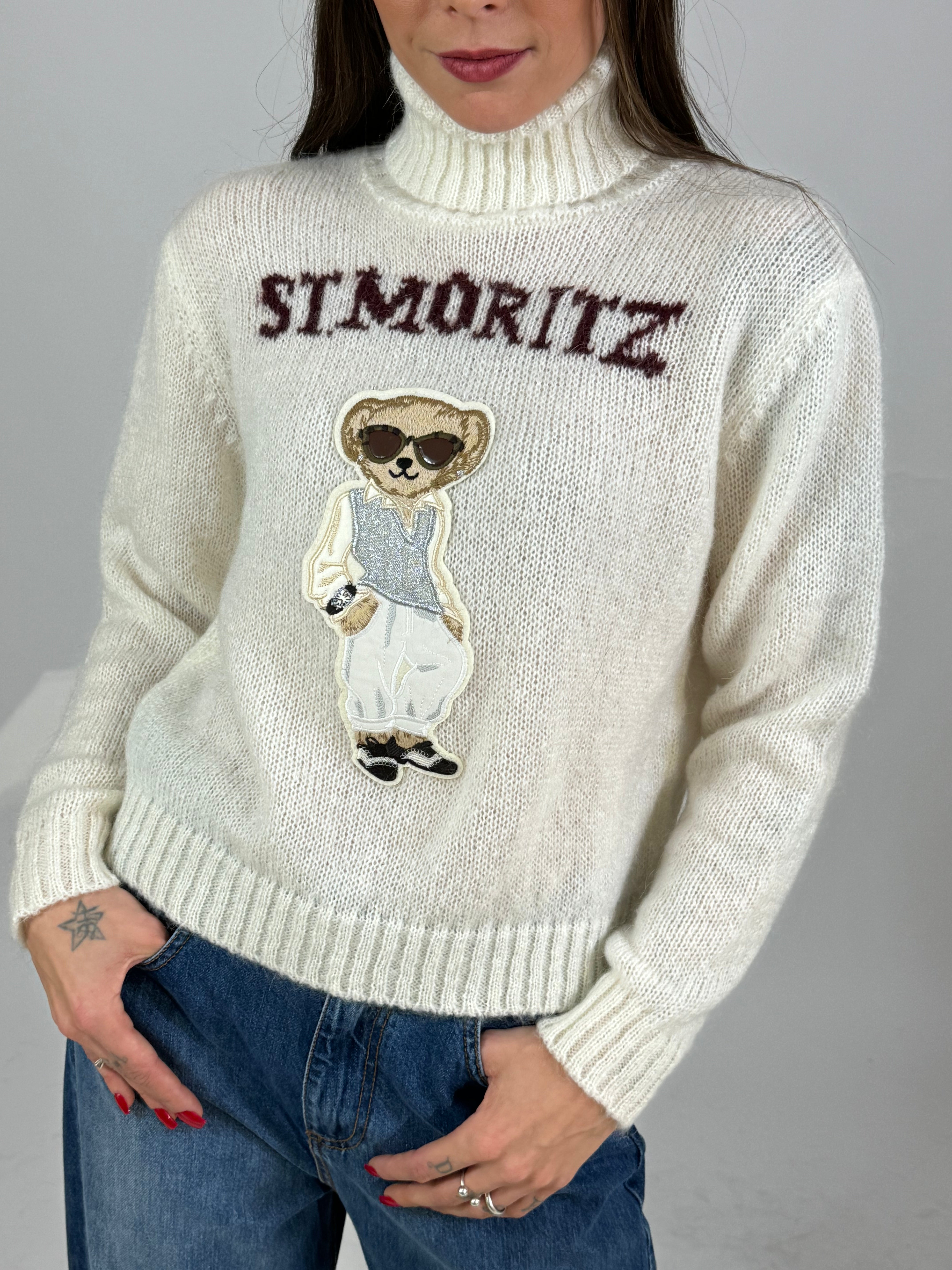 Maglione dolcevita Kontatto ST MORITZ con patch orsetto