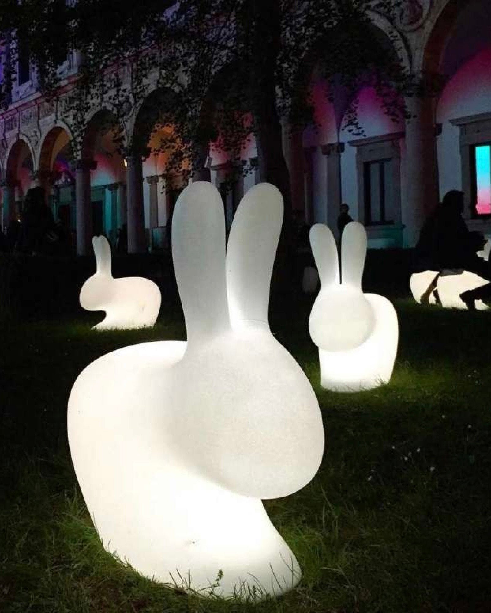 Seduta RABBIT LAMP QEEBOO